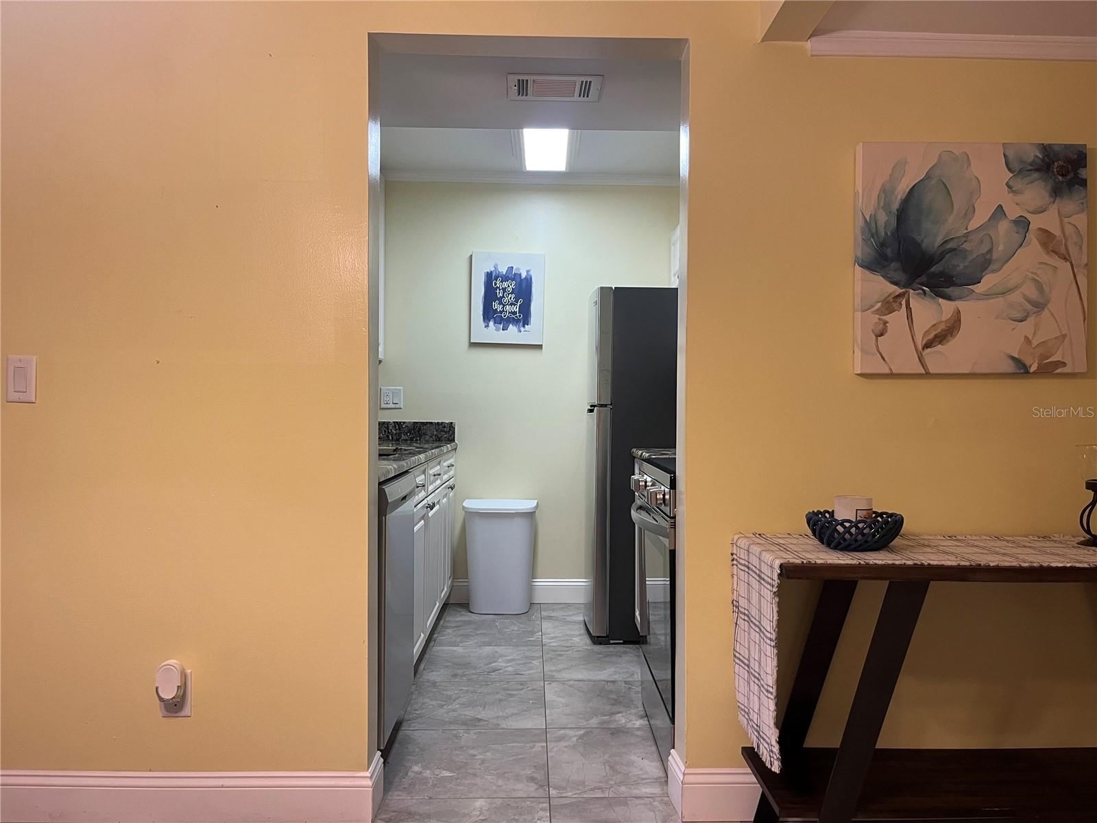 VILLAS CAPRI CONDO - Residential