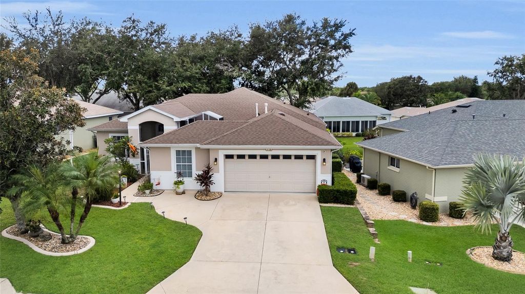 Photo of 5138 Indian Ocean Loop, Tavares, FL 32778 (MLS # G5102936)