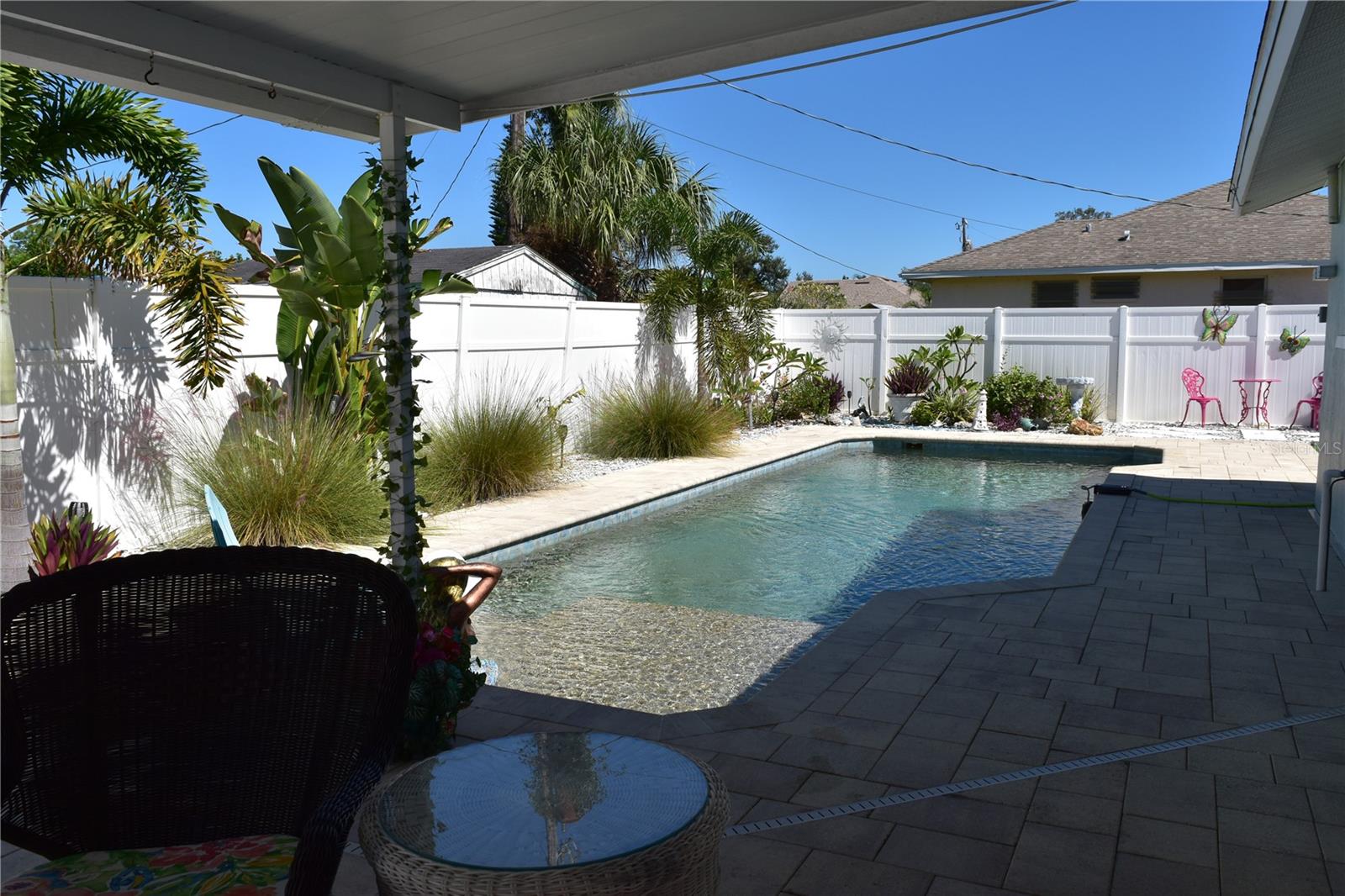 SOUTH VENICE - Residential