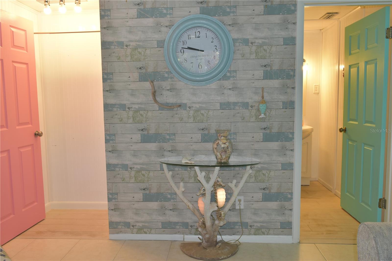 SOUTH VENICE - Residential