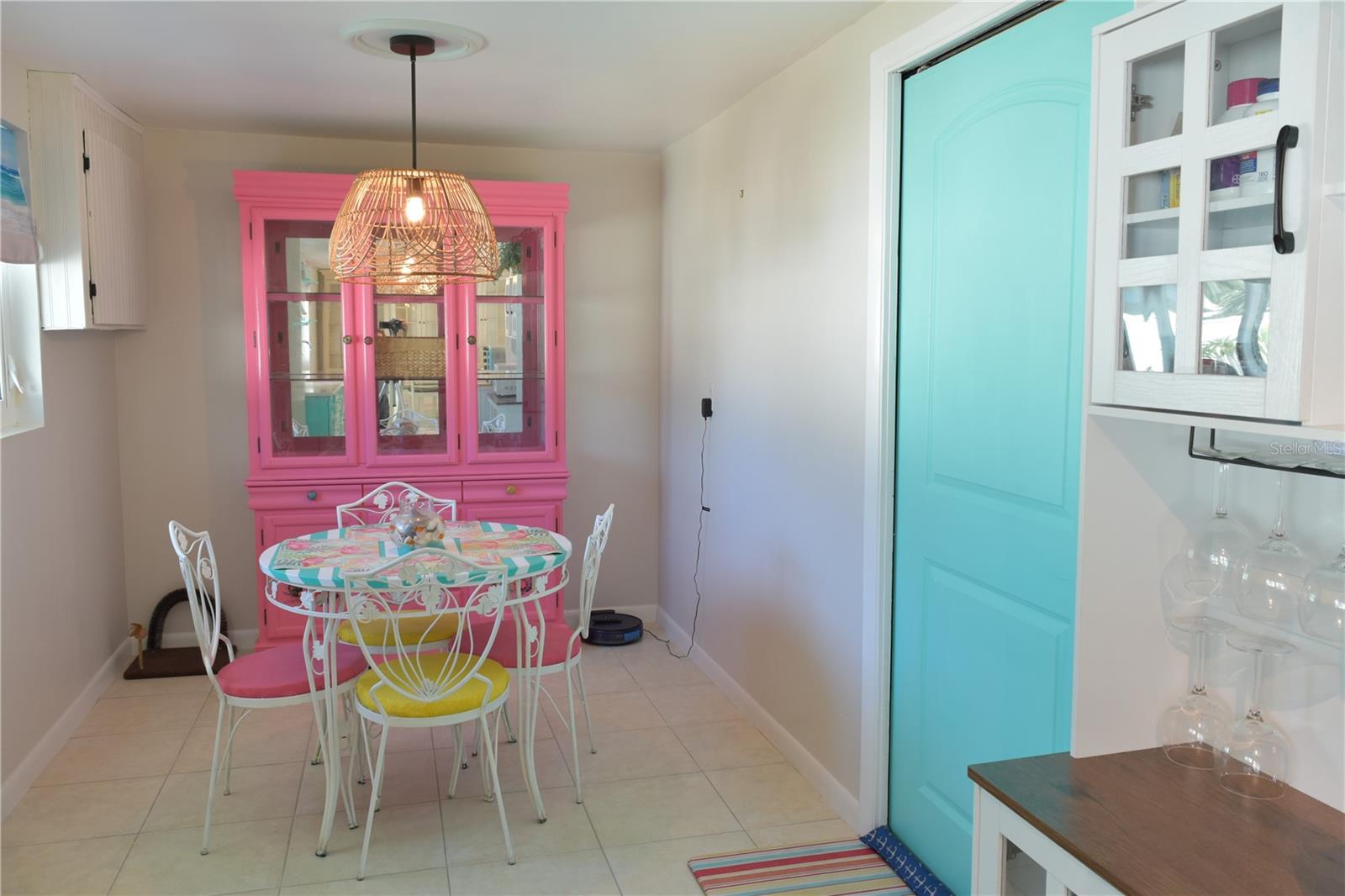 SOUTH VENICE - Residential