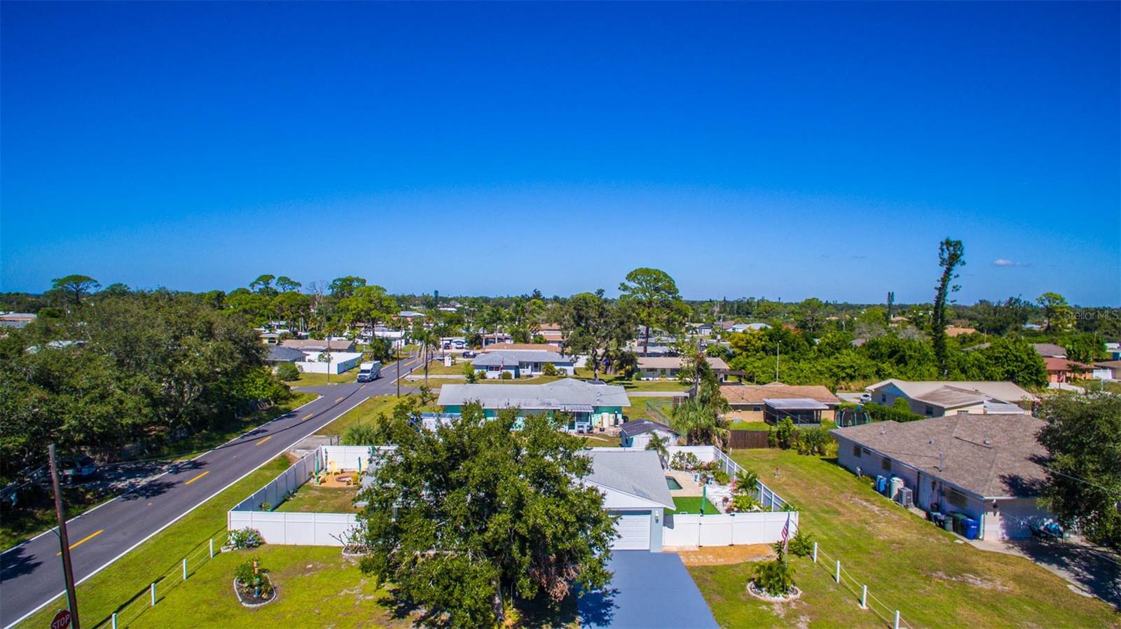 SOUTH VENICE - Residential