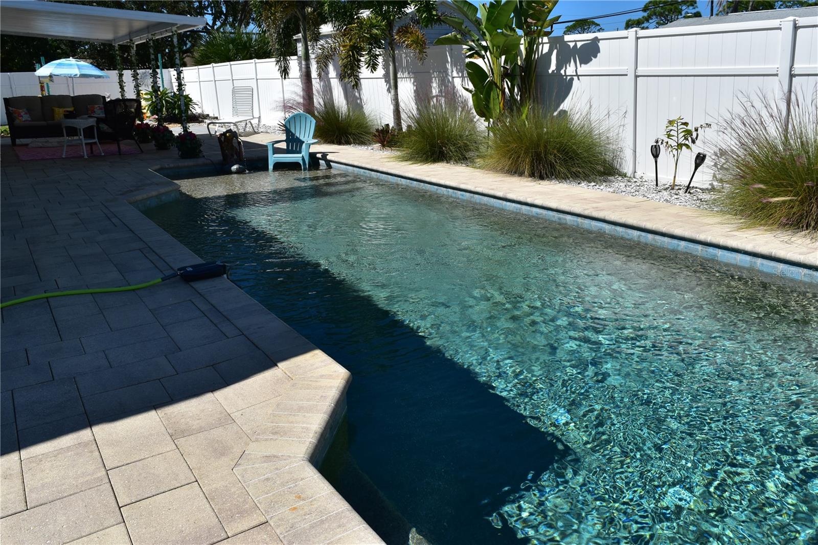 SOUTH VENICE - Residential