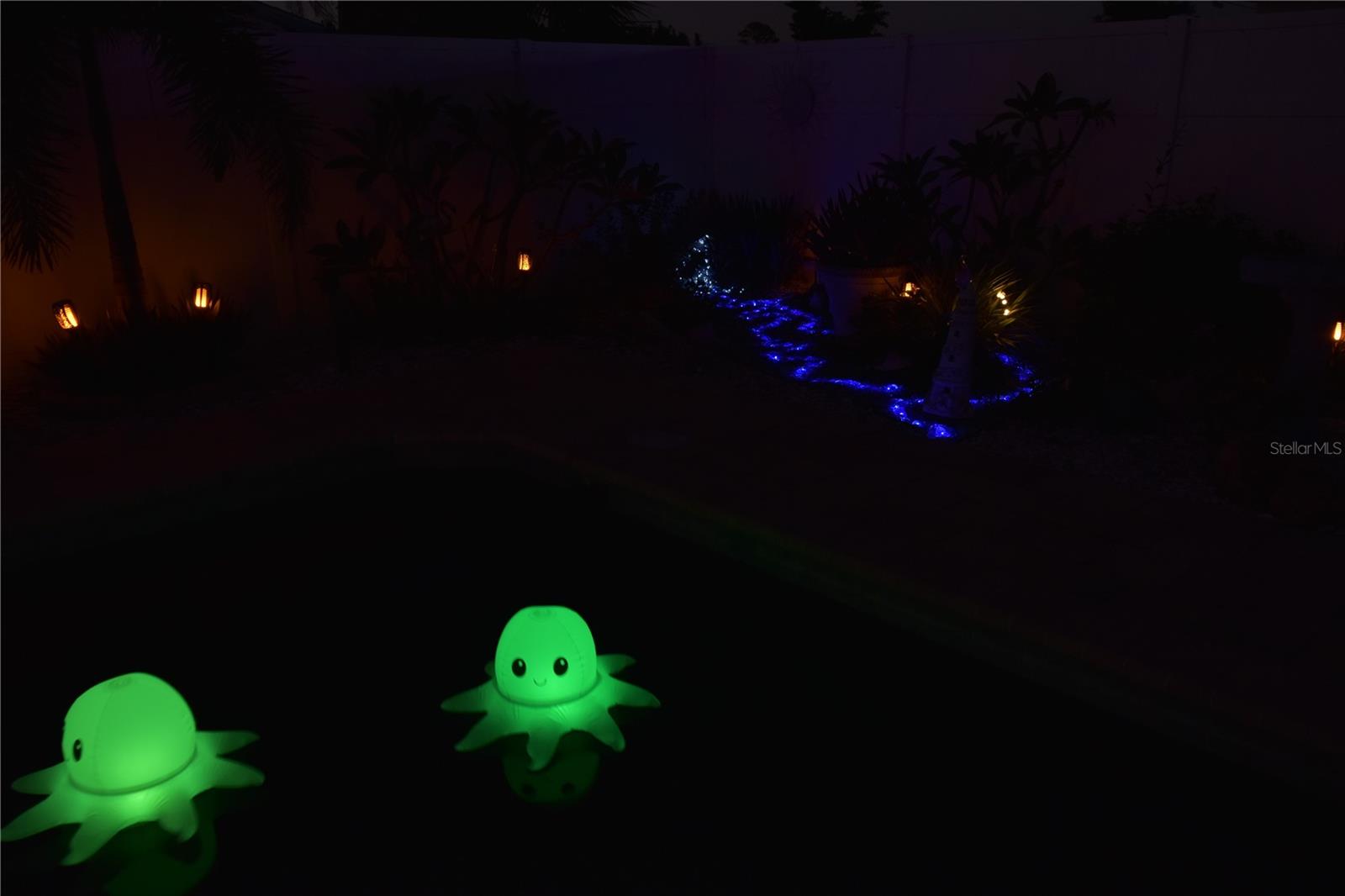 SOUTH VENICE - Residential