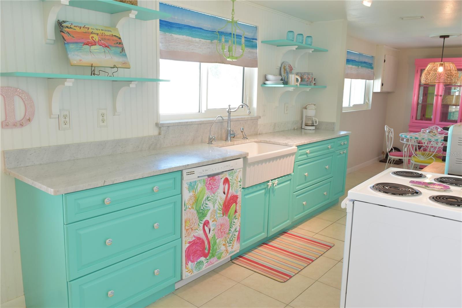 SOUTH VENICE - Residential