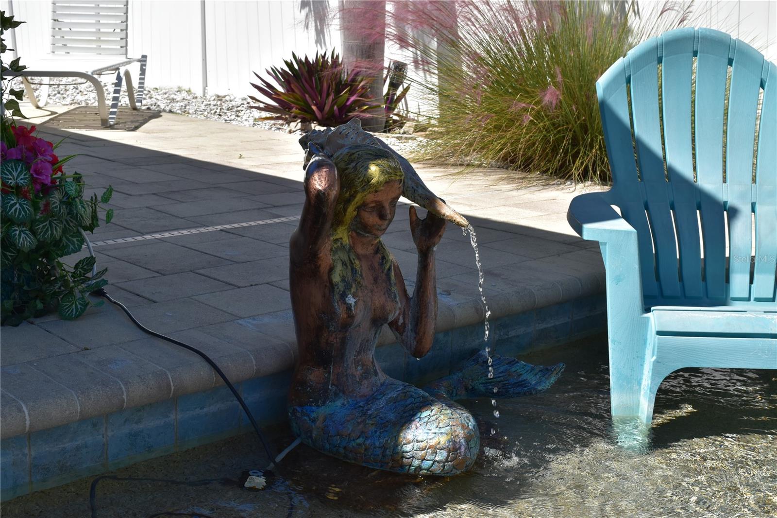 SOUTH VENICE - Residential