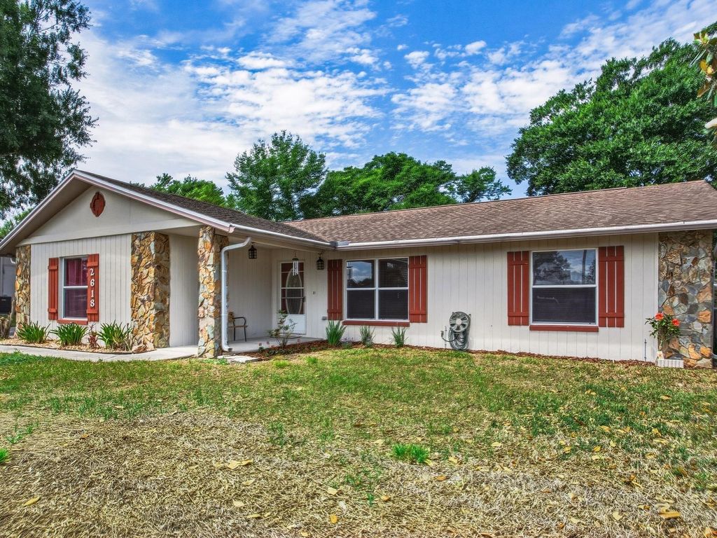 Photo of 2618 Ridgetop Way, Valrico, FL 33594 (MLS # TB8508004)