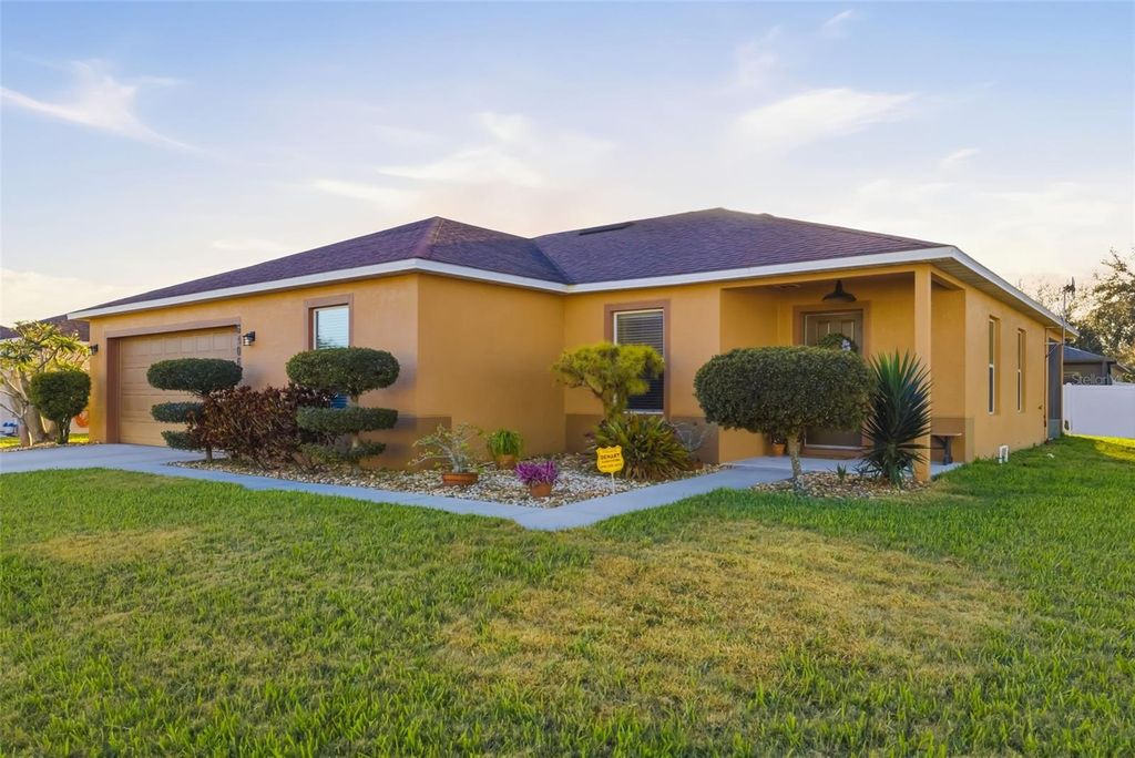 Photo of 6406 2nd Street E, Bradenton, FL 34203 (MLS # A4681598)