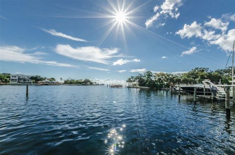 Photo of 1325 Snell Isle Boulevard NE #611, St Petersburg, FL 33704 (MLS # TB8429142)