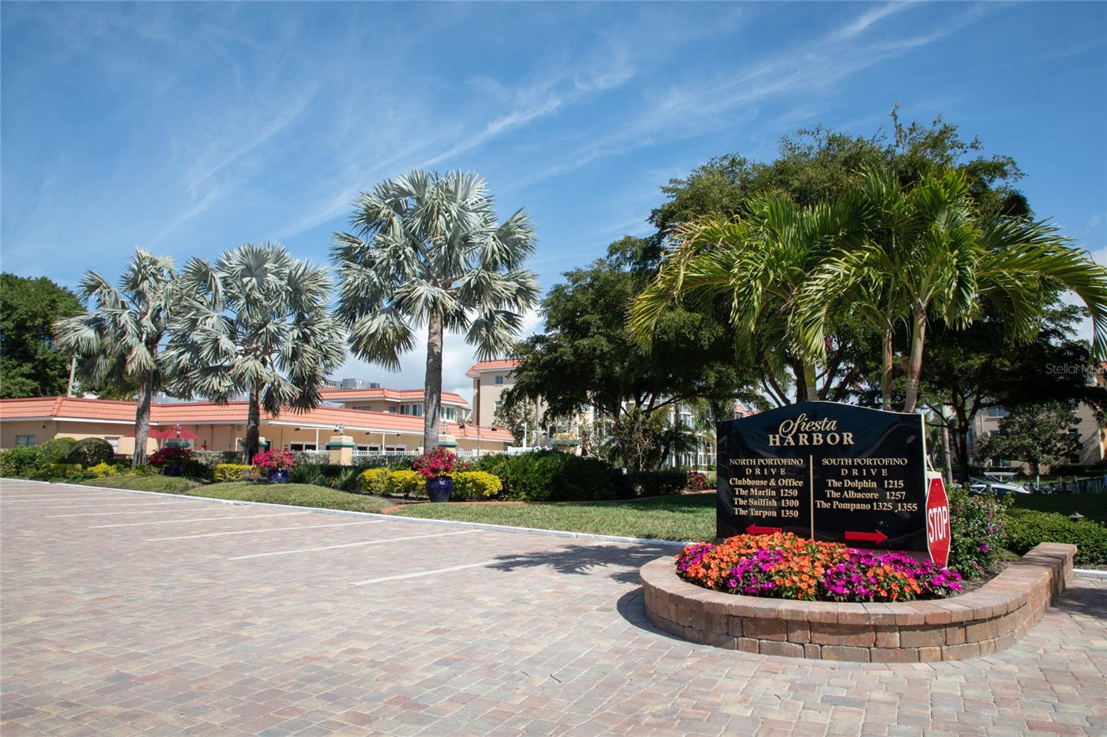 SIESTA HARBOR II - Residential