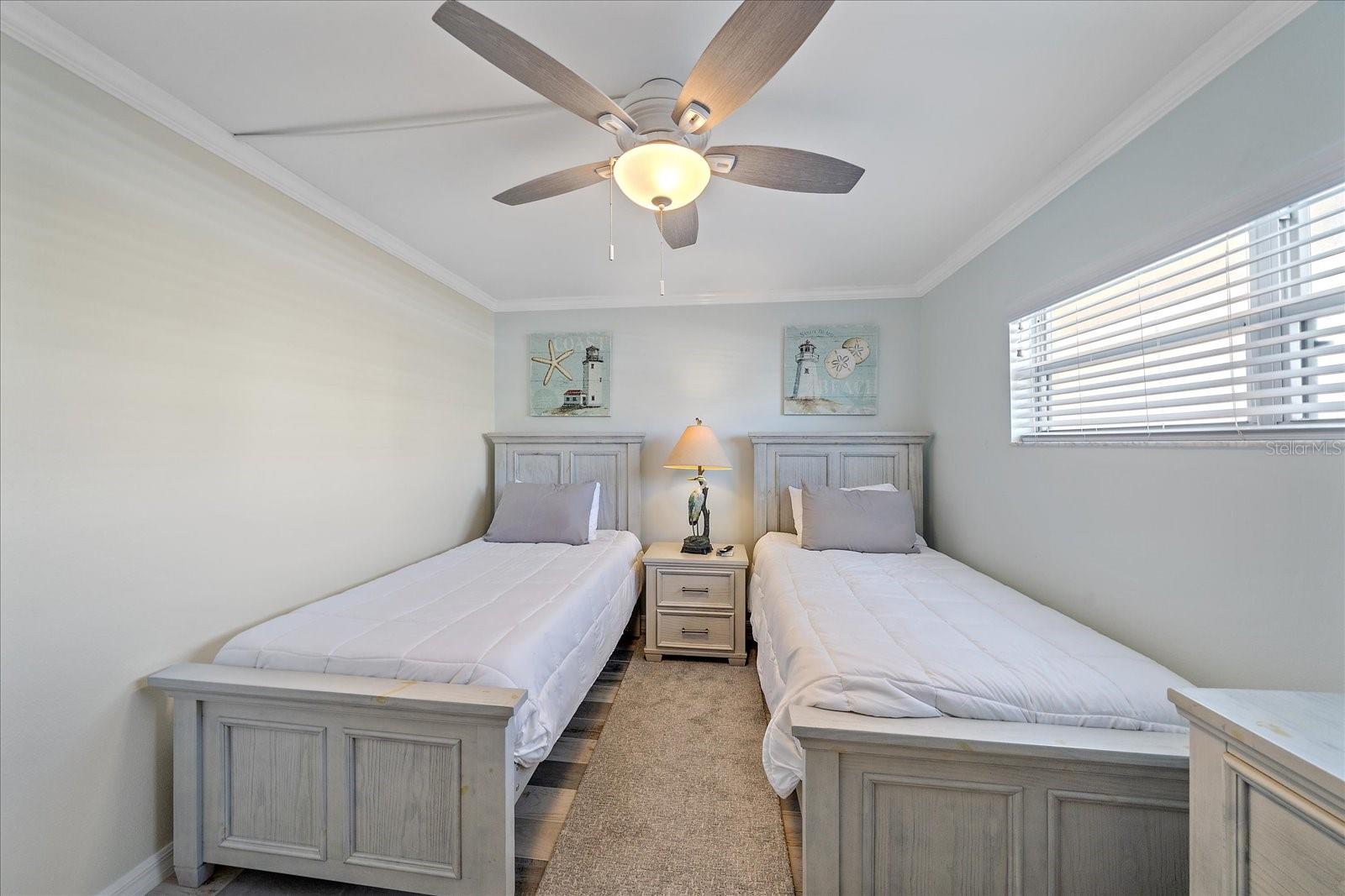 SIESTA HARBOR II - Residential