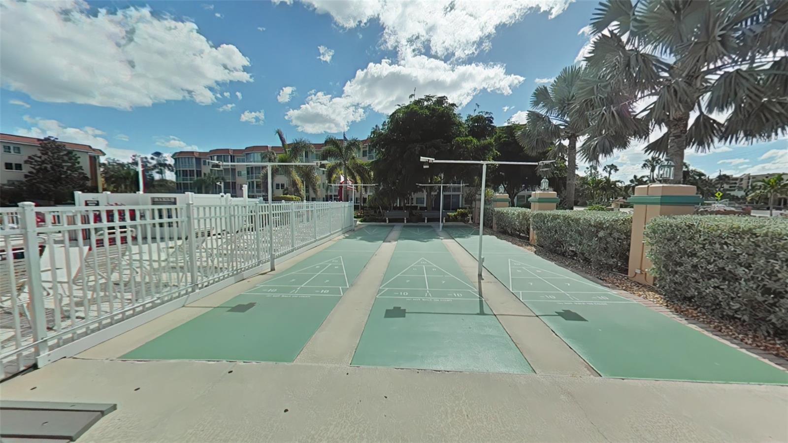 SIESTA HARBOR II - Residential