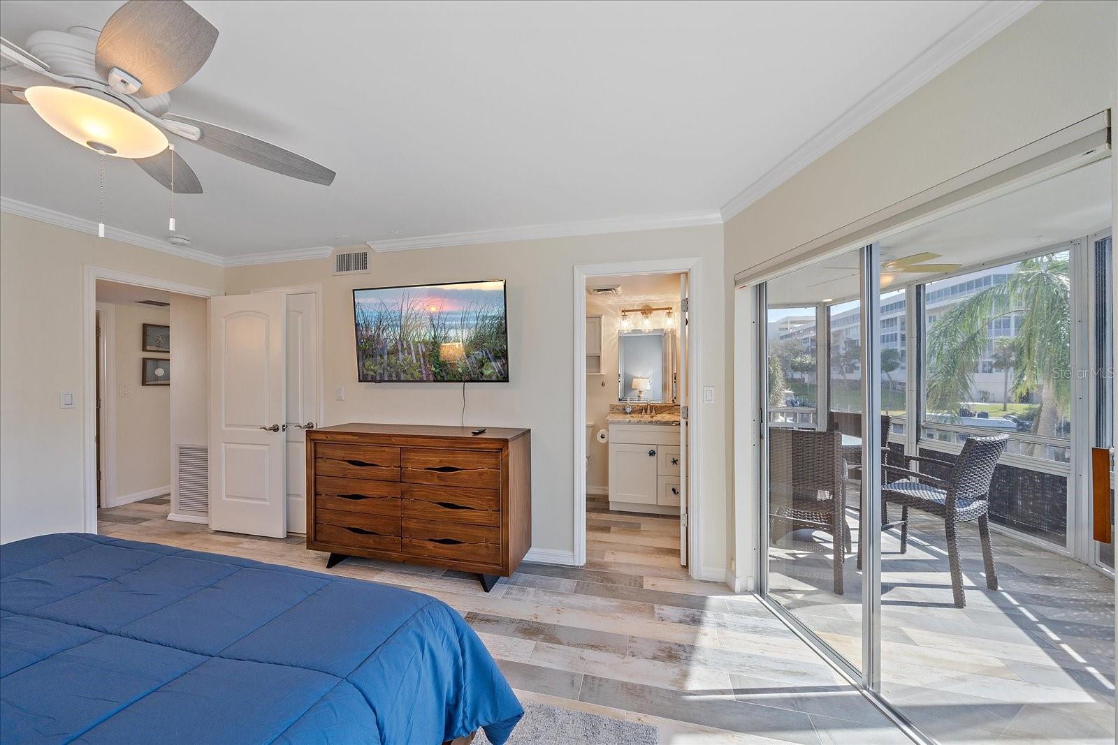 SIESTA HARBOR II - Residential