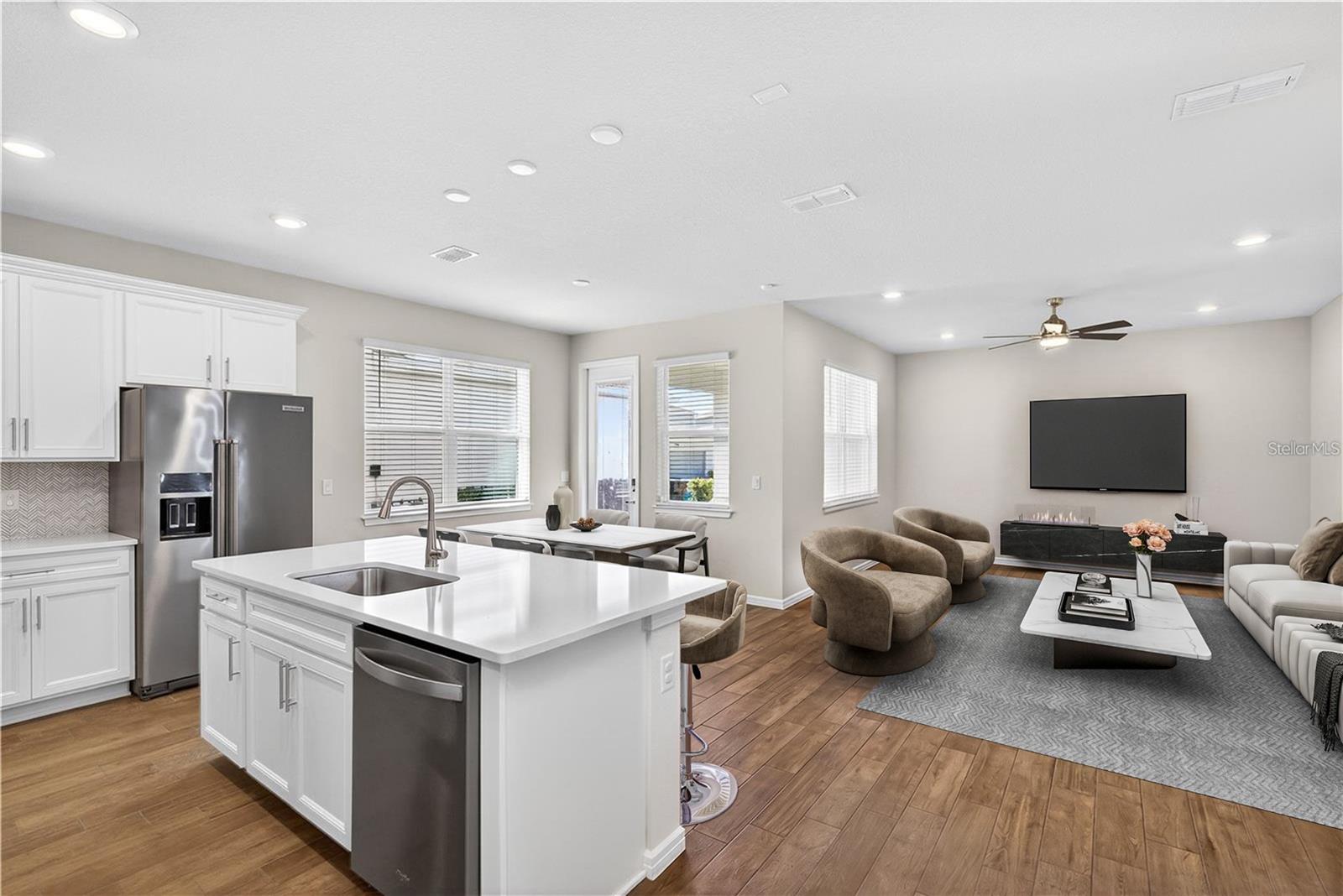 Casas a venda 1 - Jen Dantas 14250 LANIKAI BEACH DRIVE
