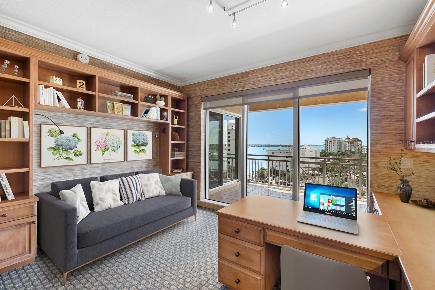 THE TOWER RESIDENCES - Residential