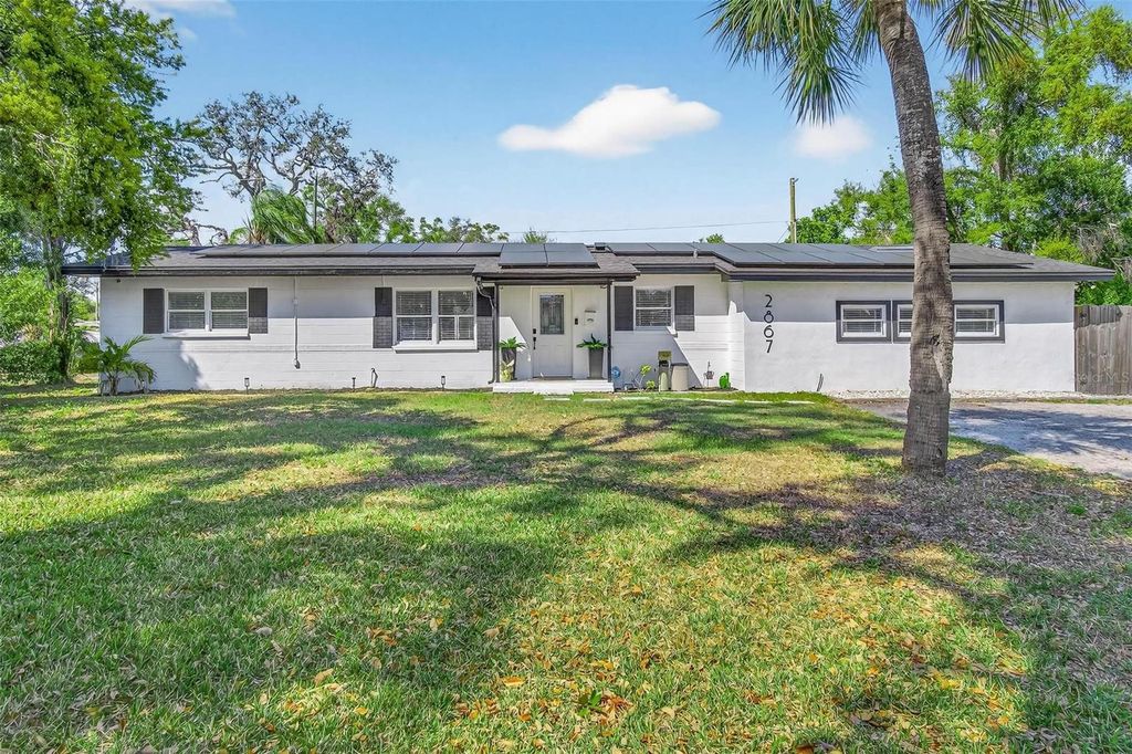 Photo of 2867 51st Avenue S, St Petersburg, FL 33712 (MLS # TB8475175)