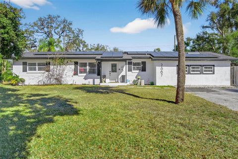 Photo of 2867 51st Avenue S, St Petersburg, FL 33712 (MLS # TB8475175)