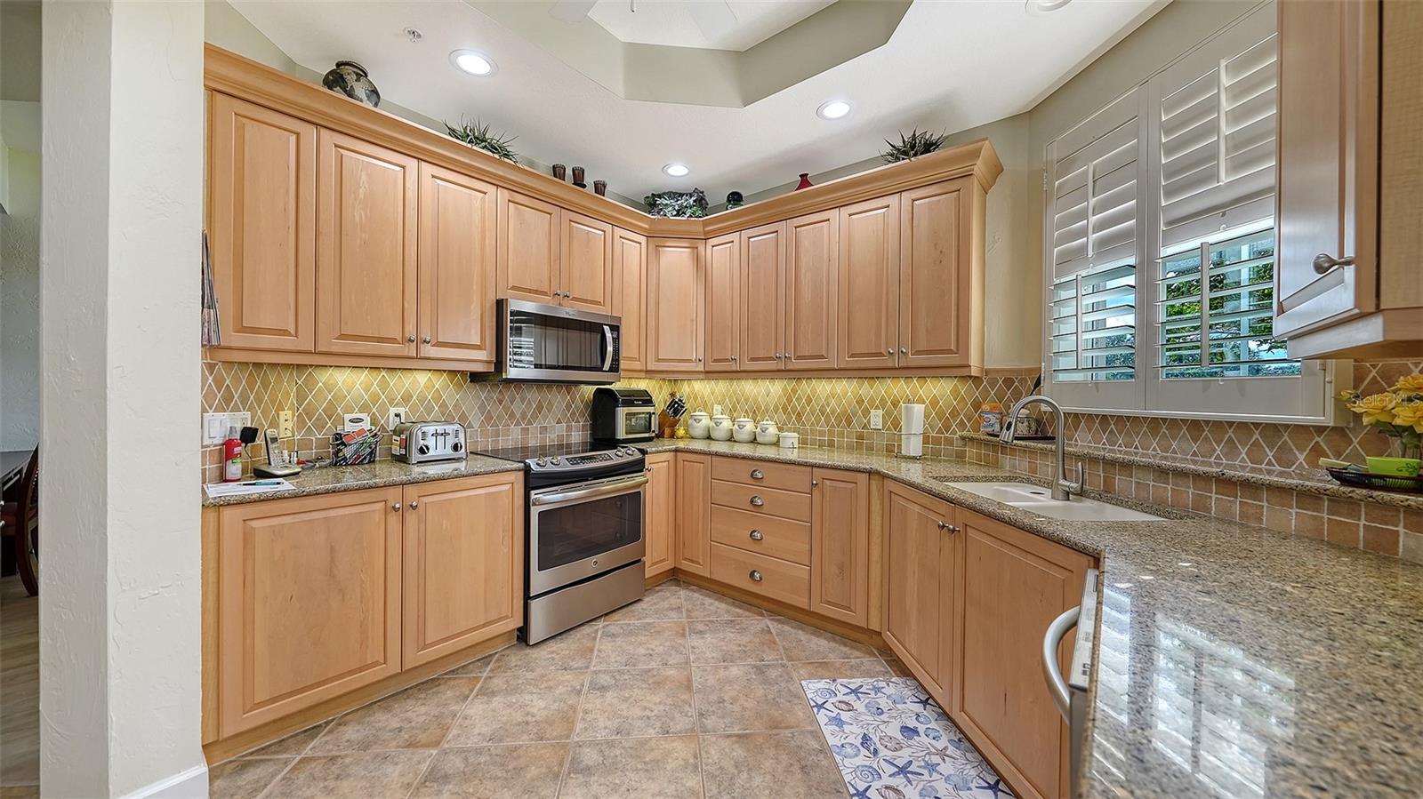 BOTANICA - Residential