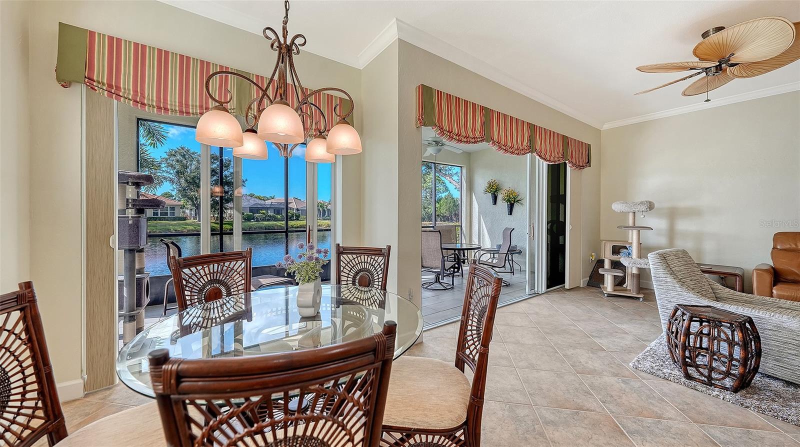 BOTANICA - Residential