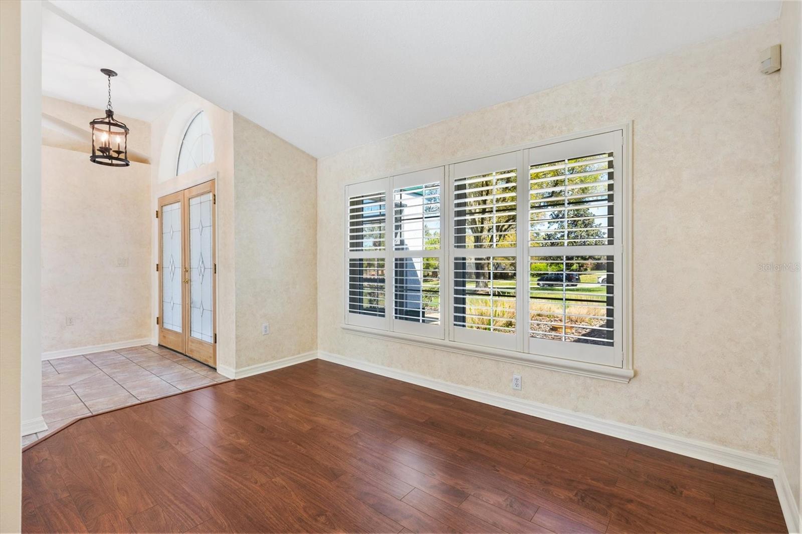 HARBOR HILLS - Residential