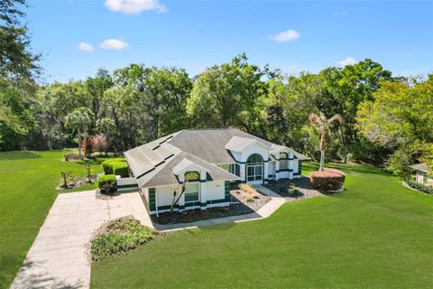 Photo of 5312 Greens Drive, Lady Lake, FL 32159 (MLS # OM720260)