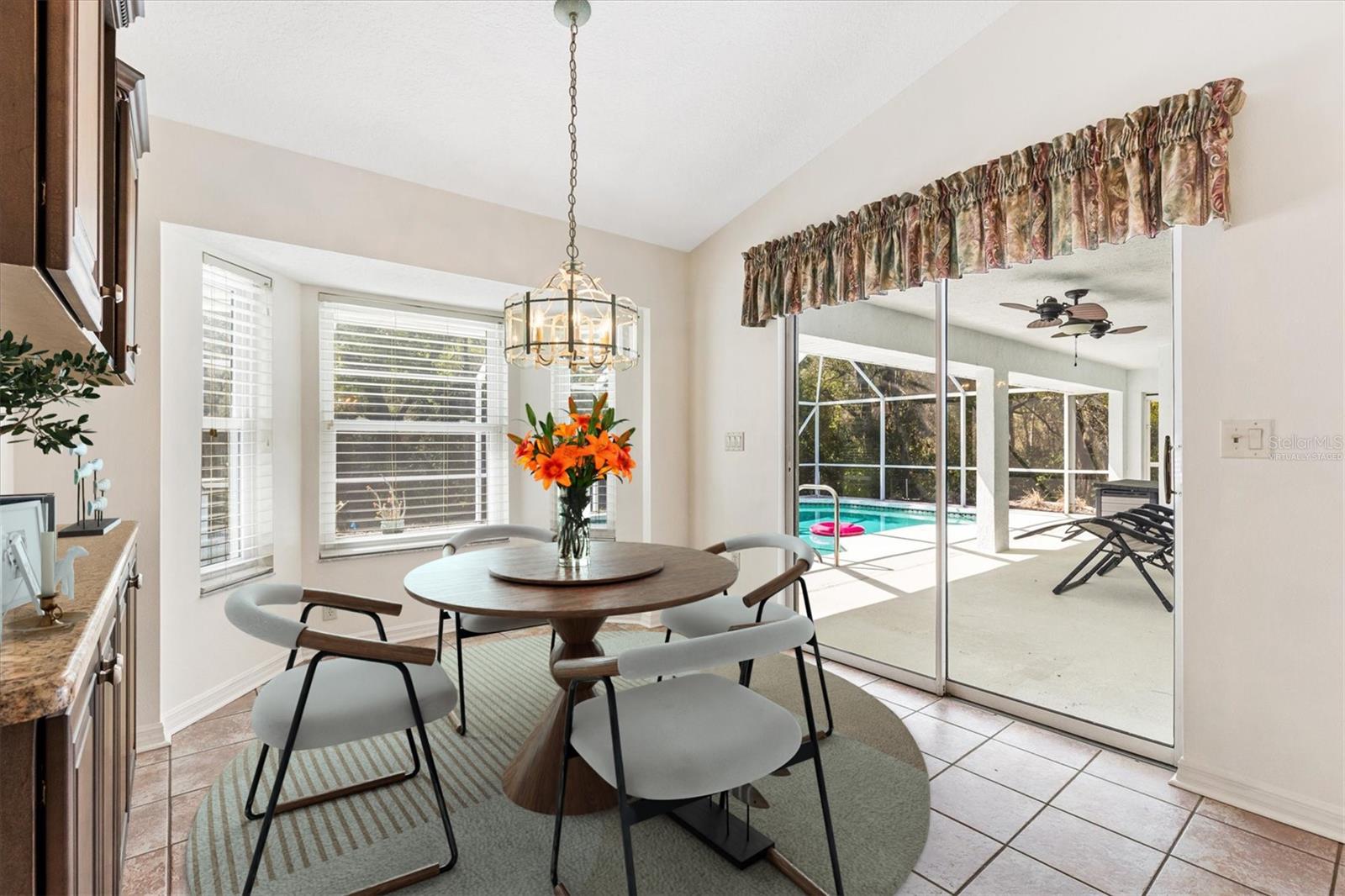 HARBOR HILLS - Residential