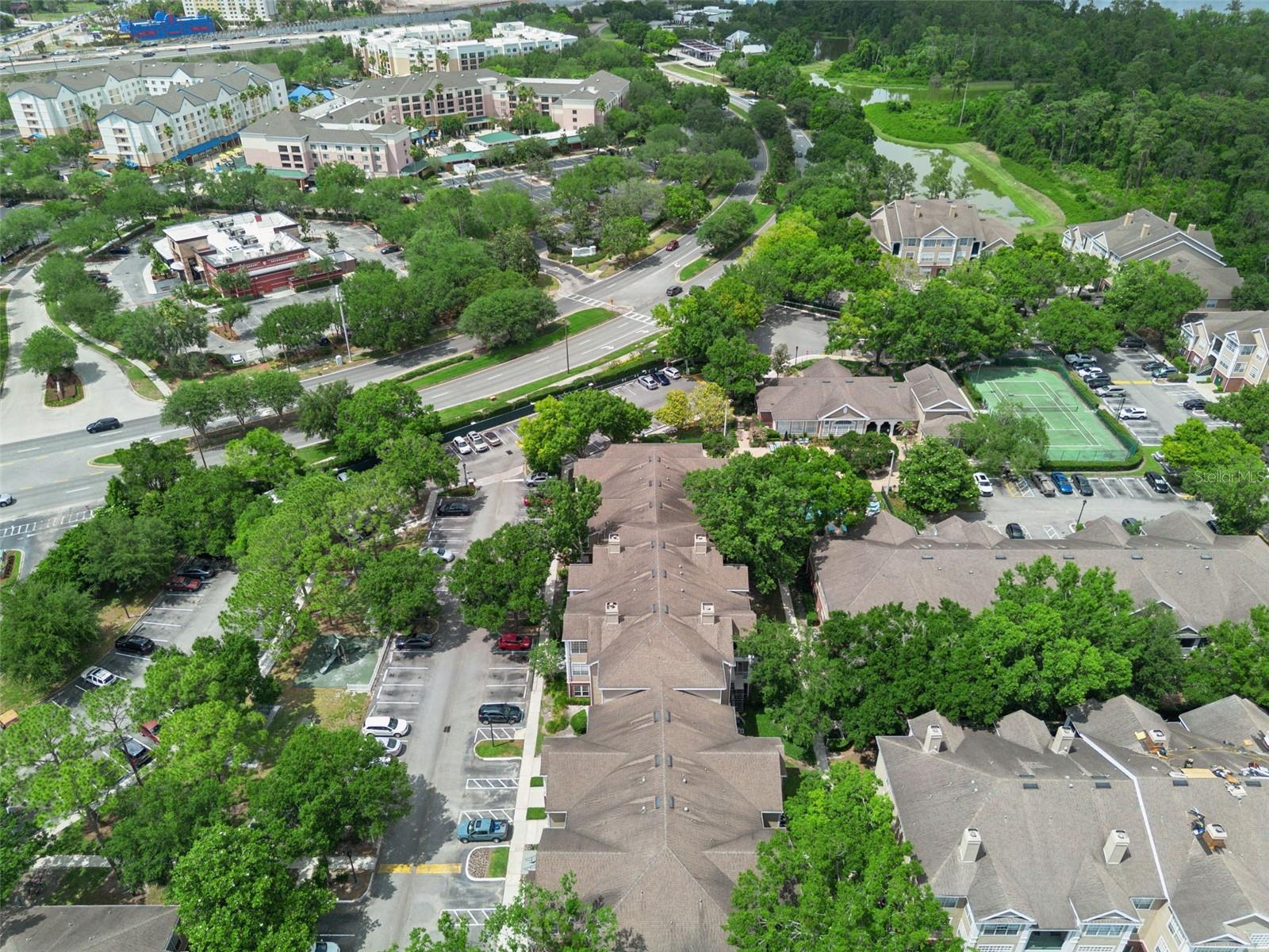 PLANTATION PARK PRIVATE RESIDENCE - Residential
