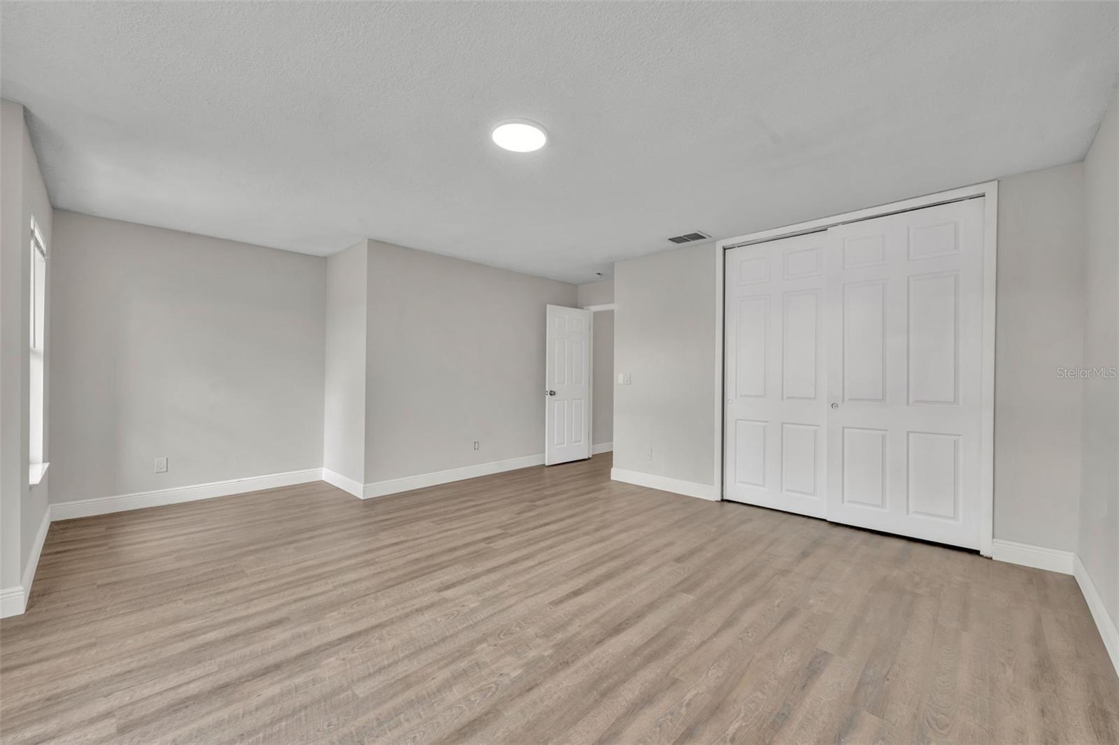 ANDOVER LAKES PH 03B - Residential