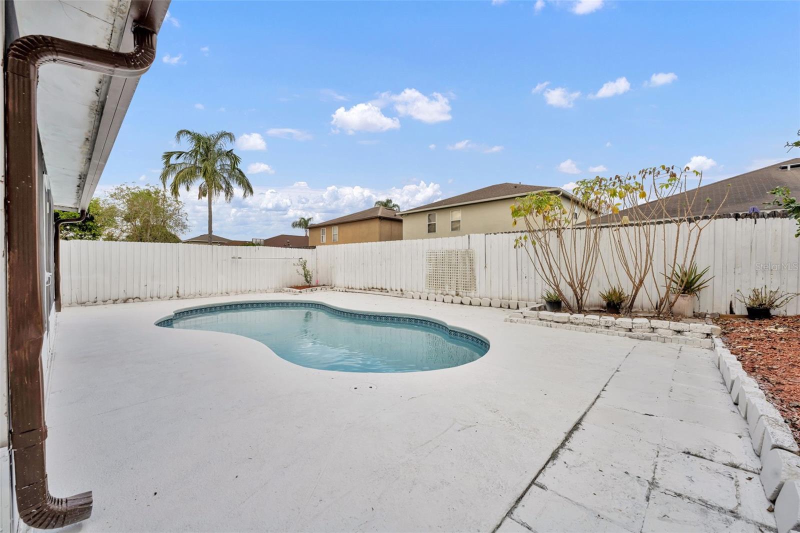 ANDOVER LAKES PH 03B - Residential