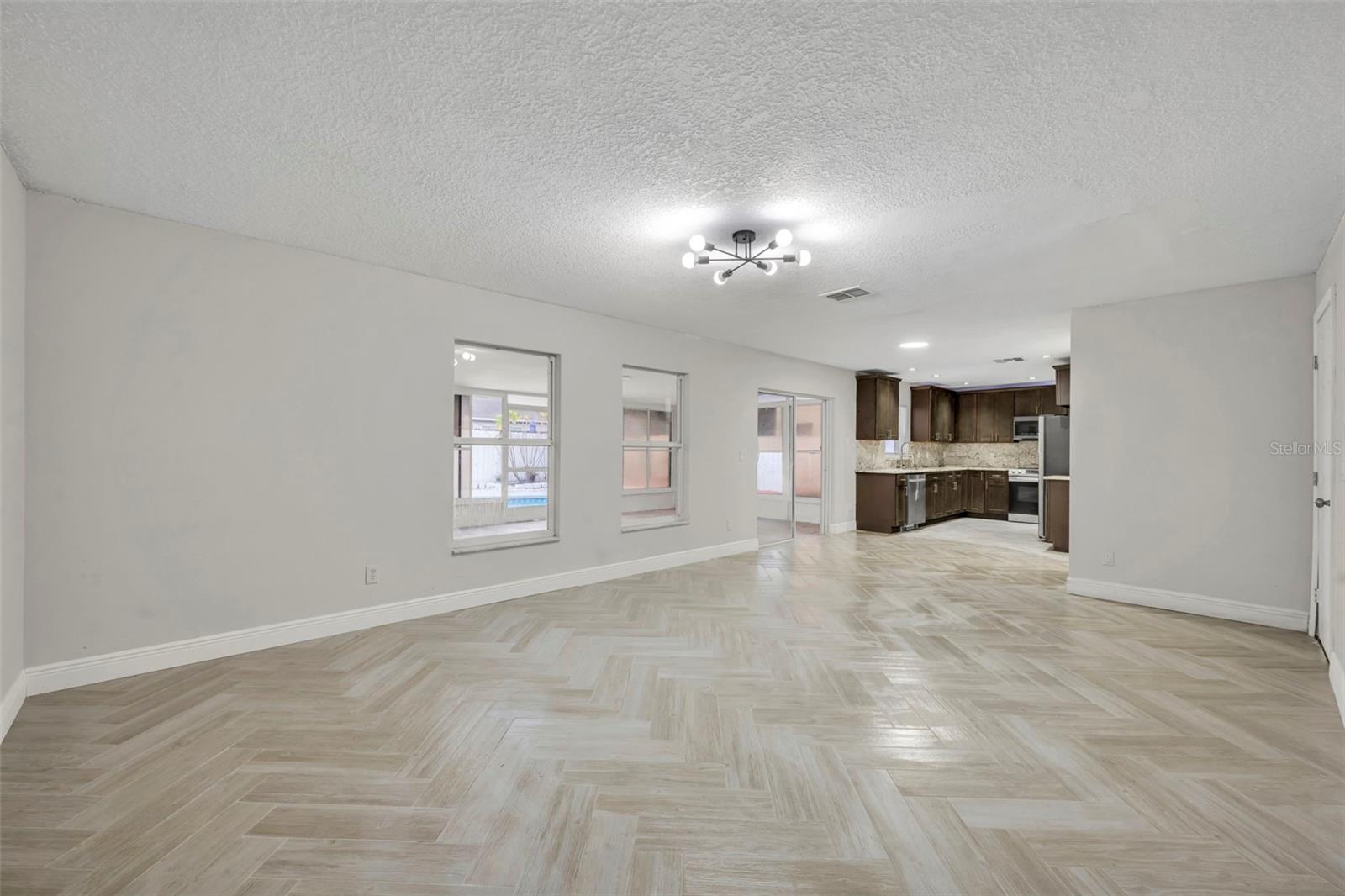 ANDOVER LAKES PH 03B - Residential