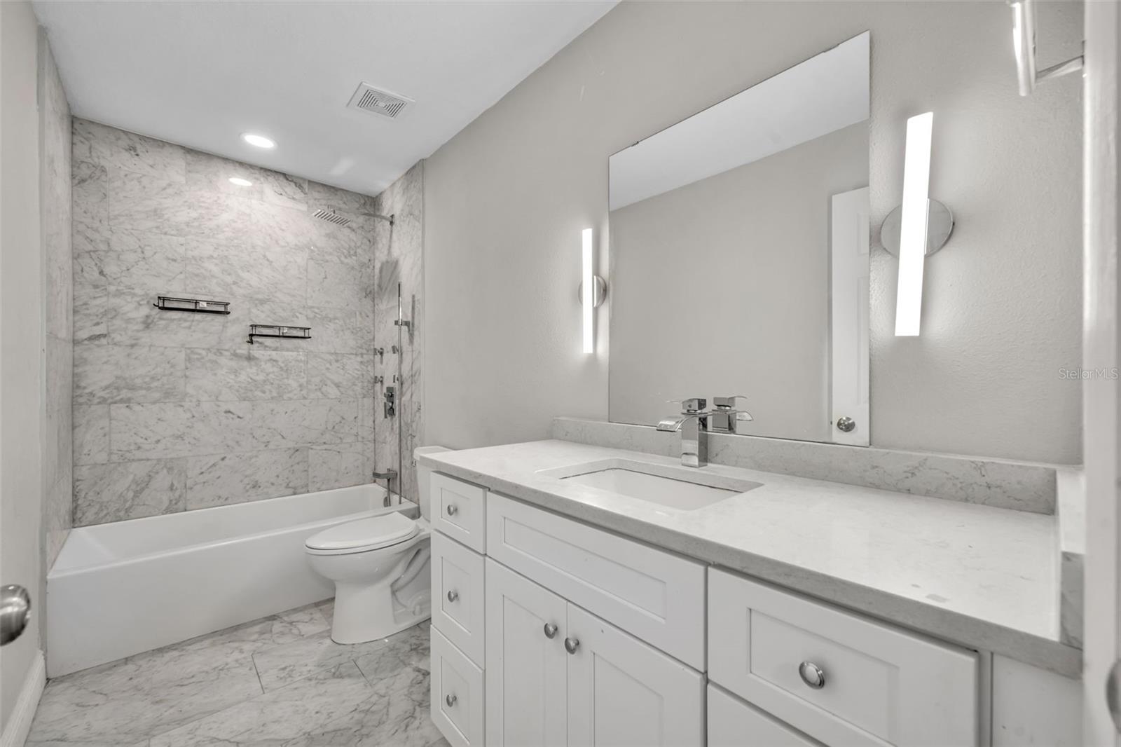 ANDOVER LAKES PH 03B - Residential