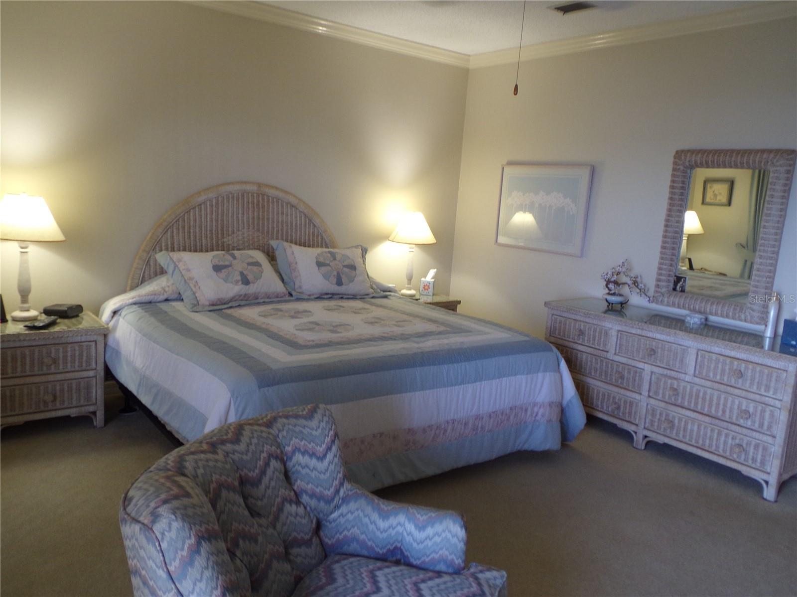 CONQUISTADOR BAY CLUB - Residential