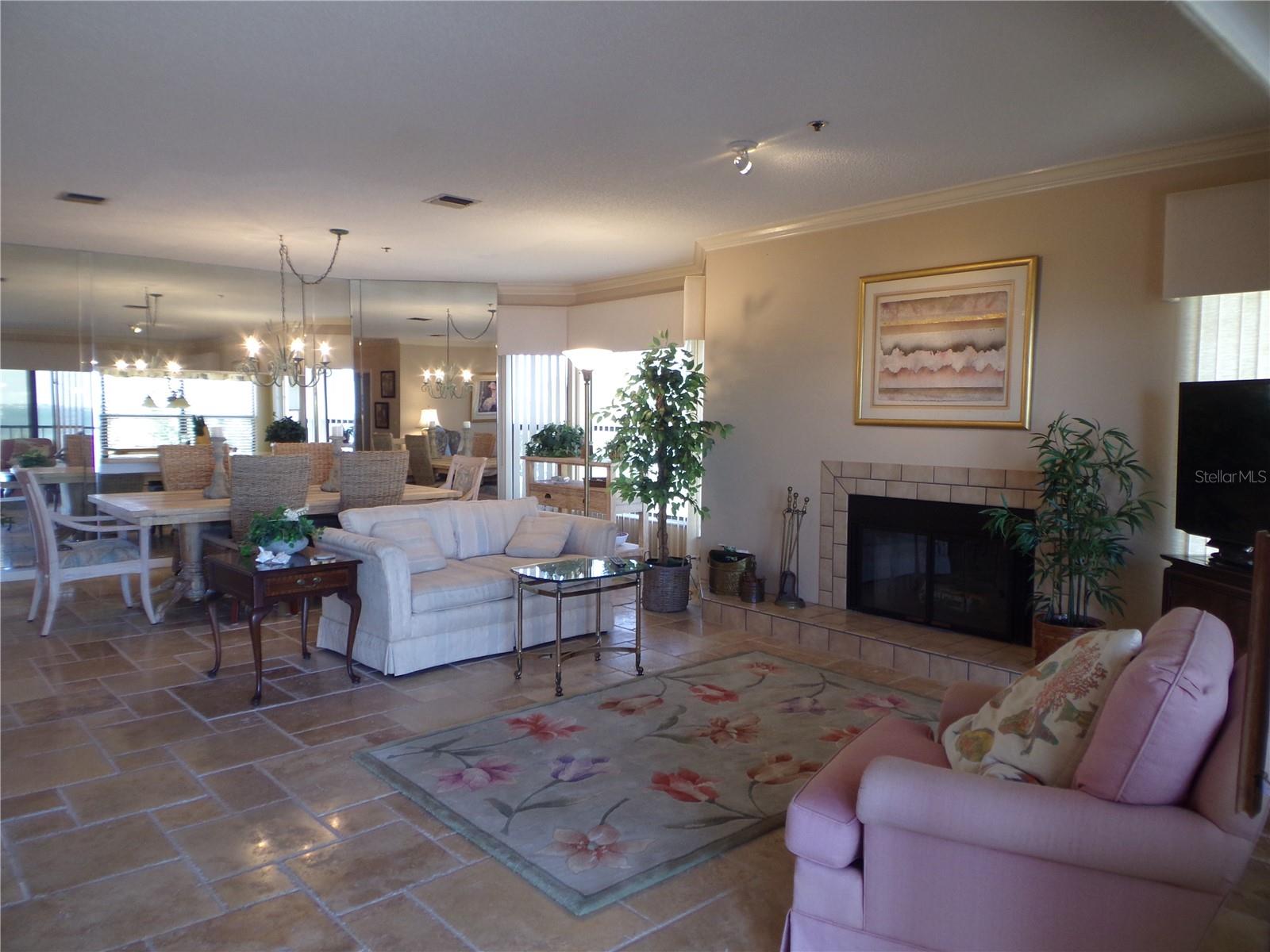 CONQUISTADOR BAY CLUB - Residential