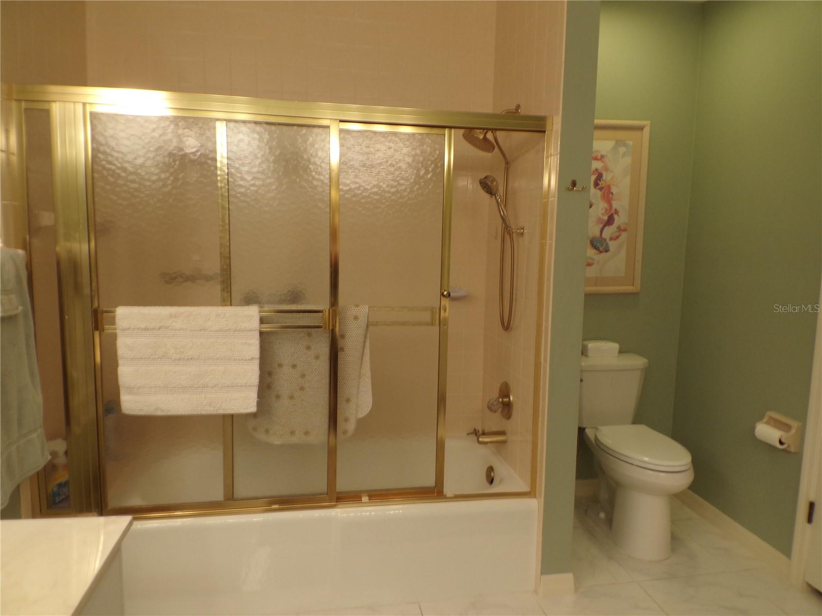 CONQUISTADOR BAY CLUB - Residential