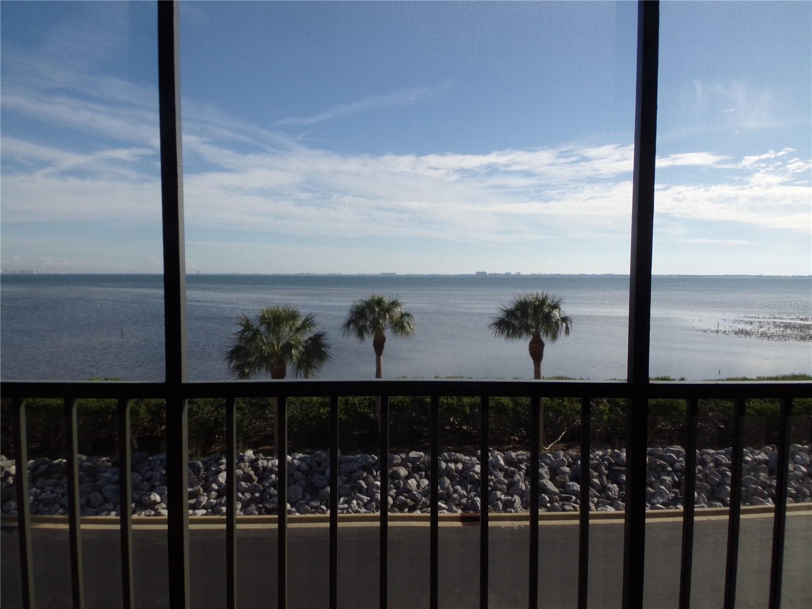 CONQUISTADOR BAY CLUB - Residential