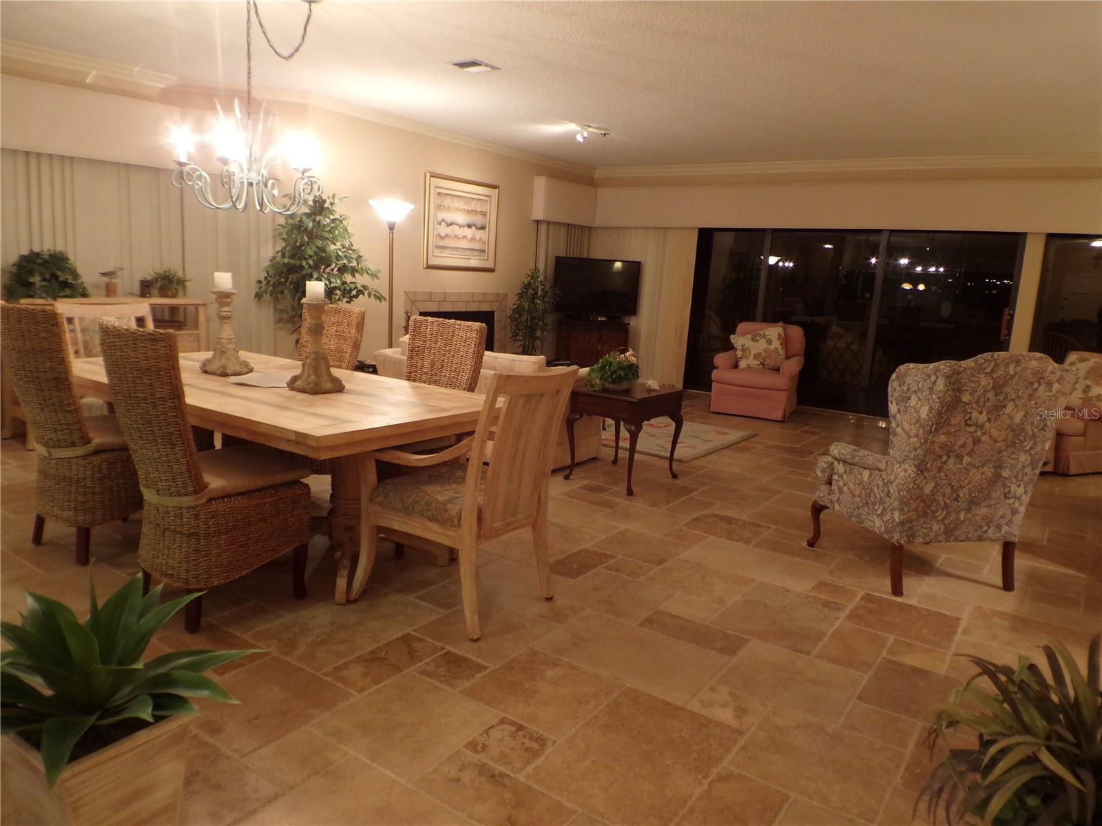 CONQUISTADOR BAY CLUB - Residential