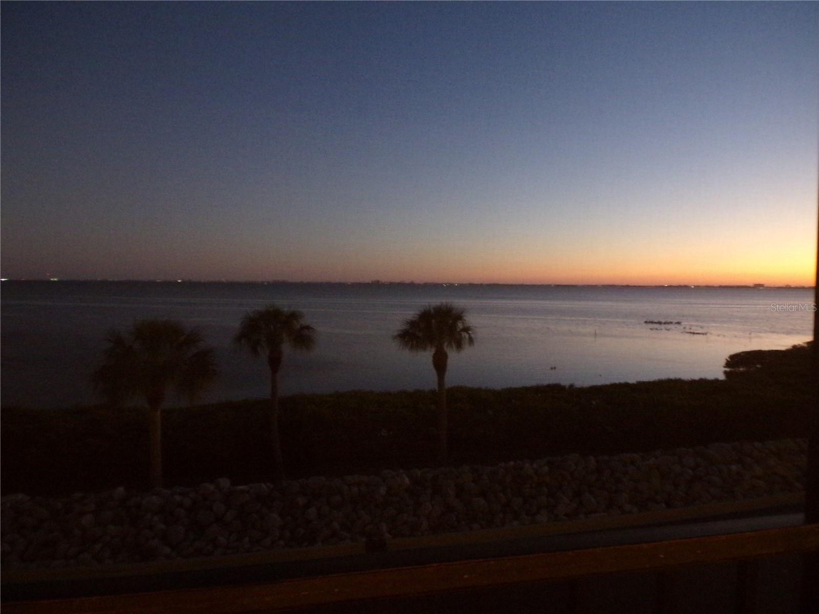 CONQUISTADOR BAY CLUB - Residential