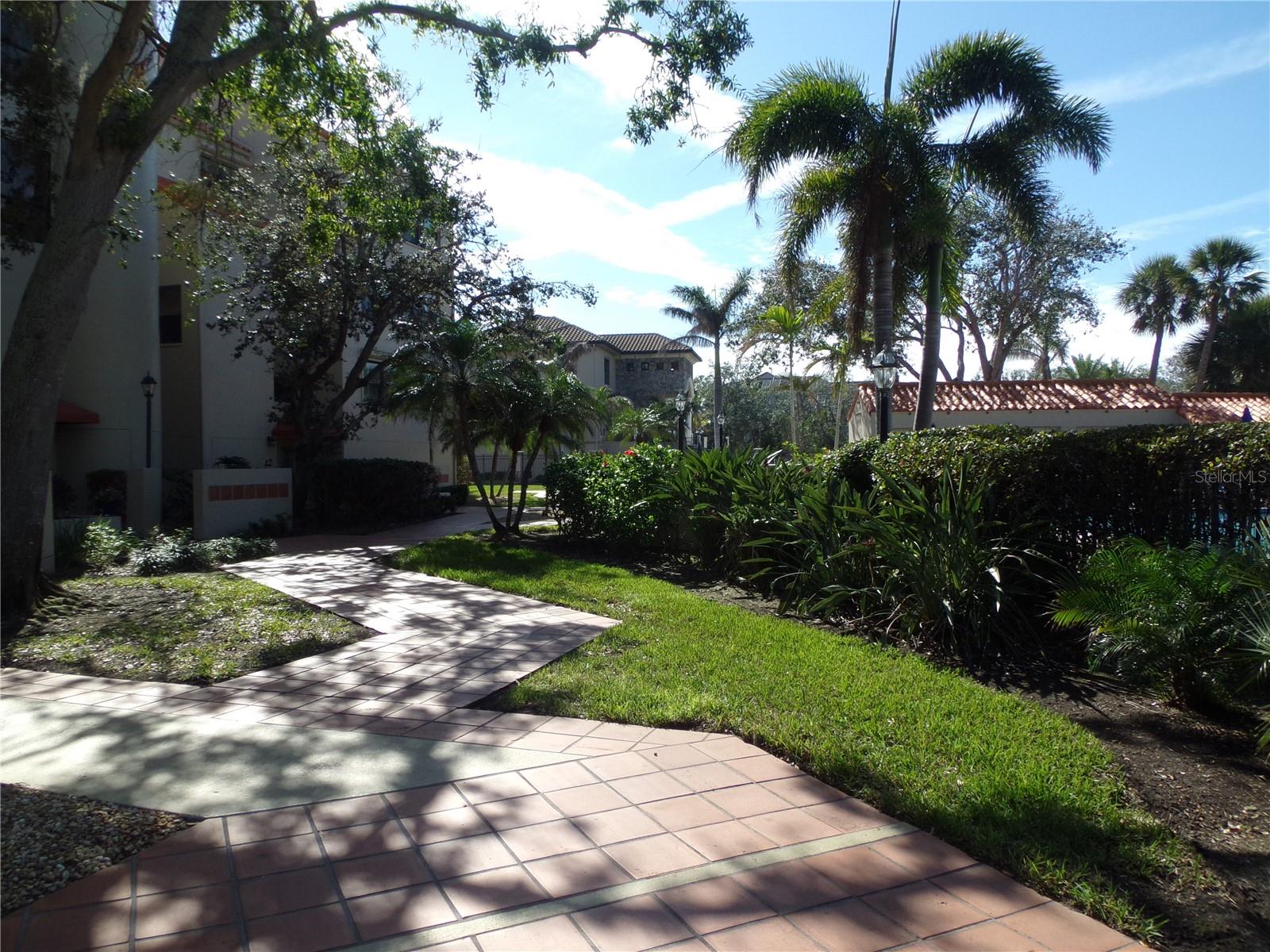 CONQUISTADOR BAY CLUB - Residential