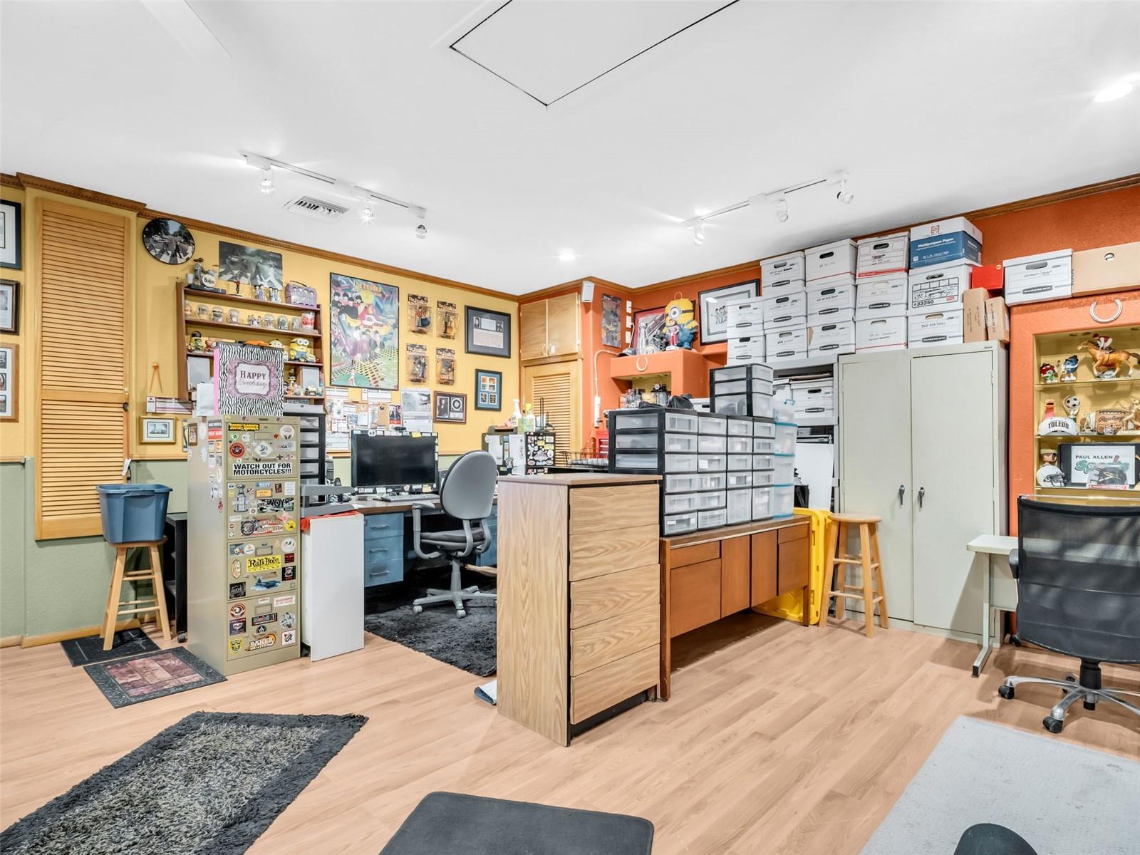 CRYSTAL BEACH HEIGHTS - Residential