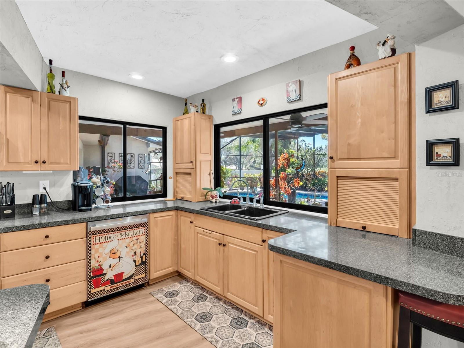 CRYSTAL BEACH HEIGHTS - Residential