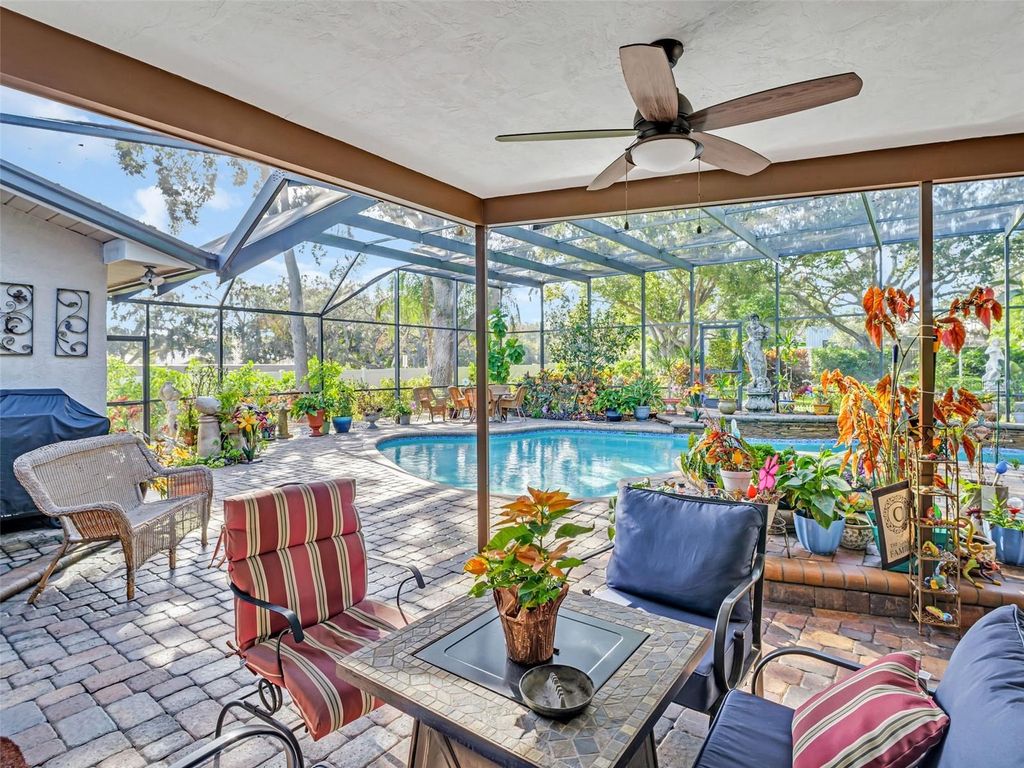 Photo of 3061 Alt 19, Palm Harbor, FL 34683 (MLS # TB8480125)