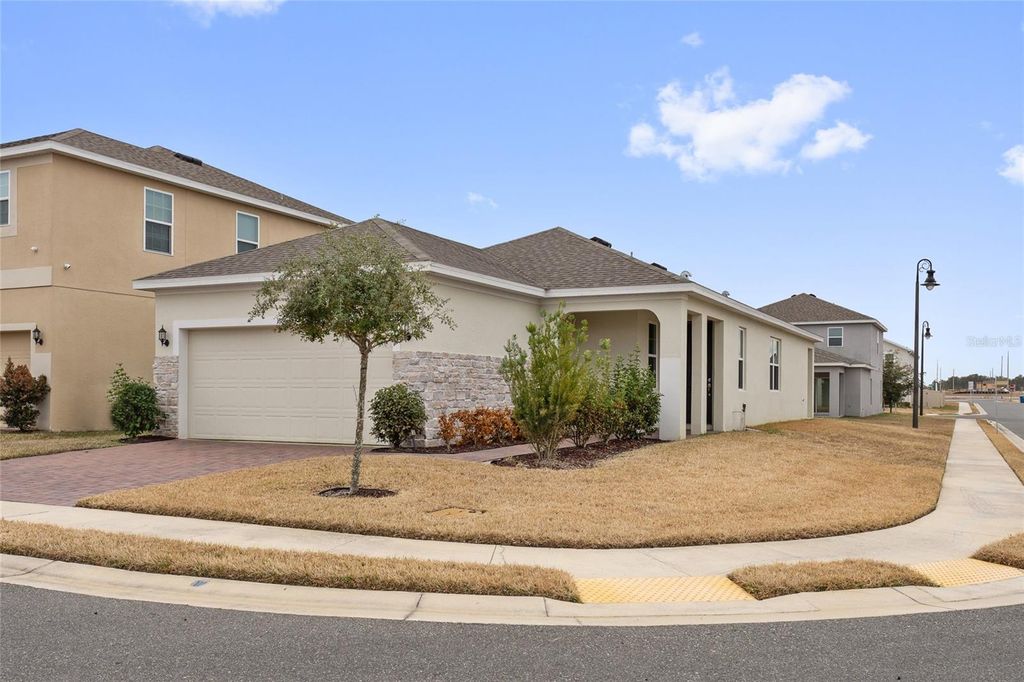 Photo of 1686 Swan Swim Drive, Davenport, FL 33837 (MLS # S5143477)