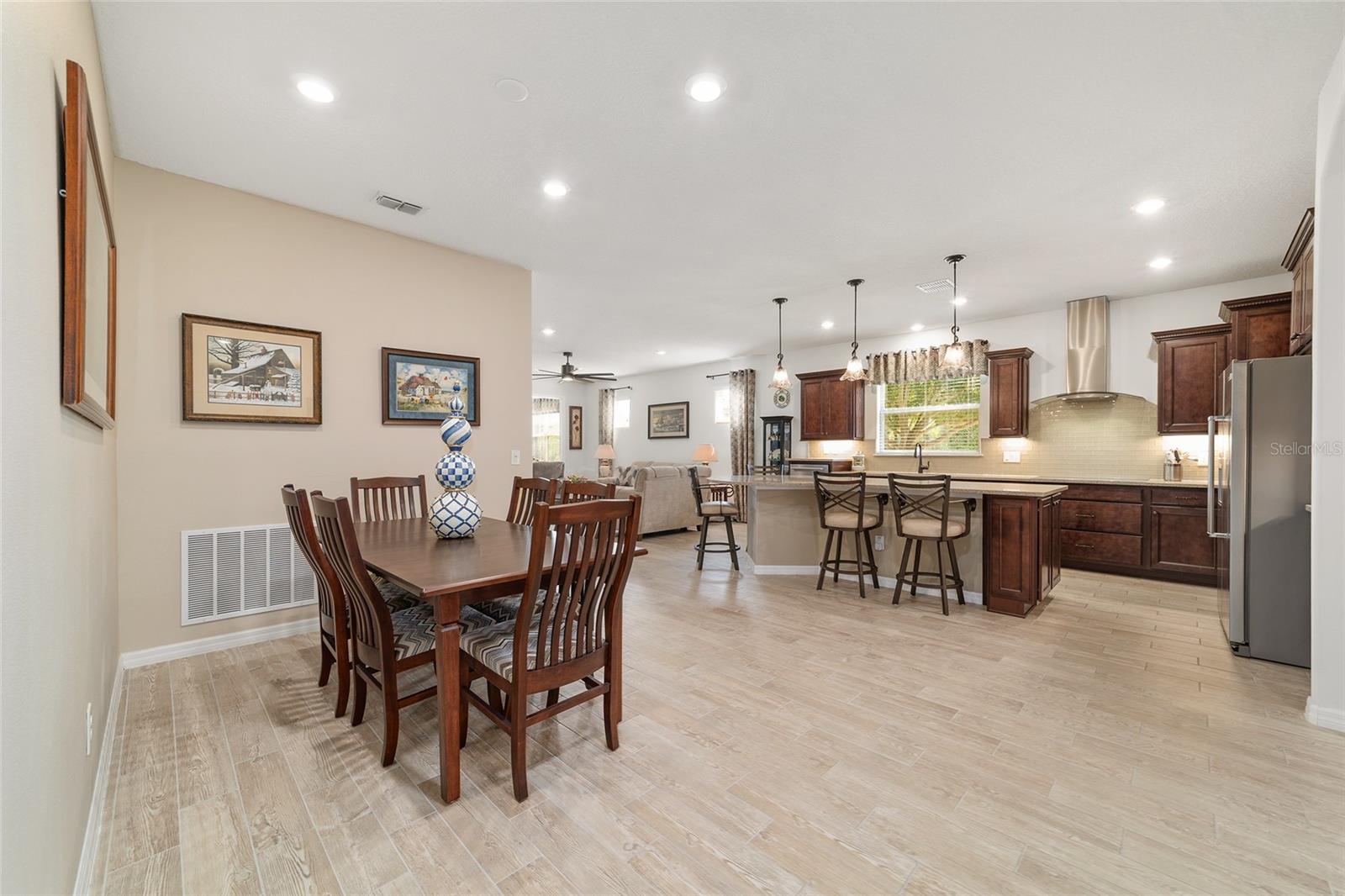 STONE CREEK - Residential