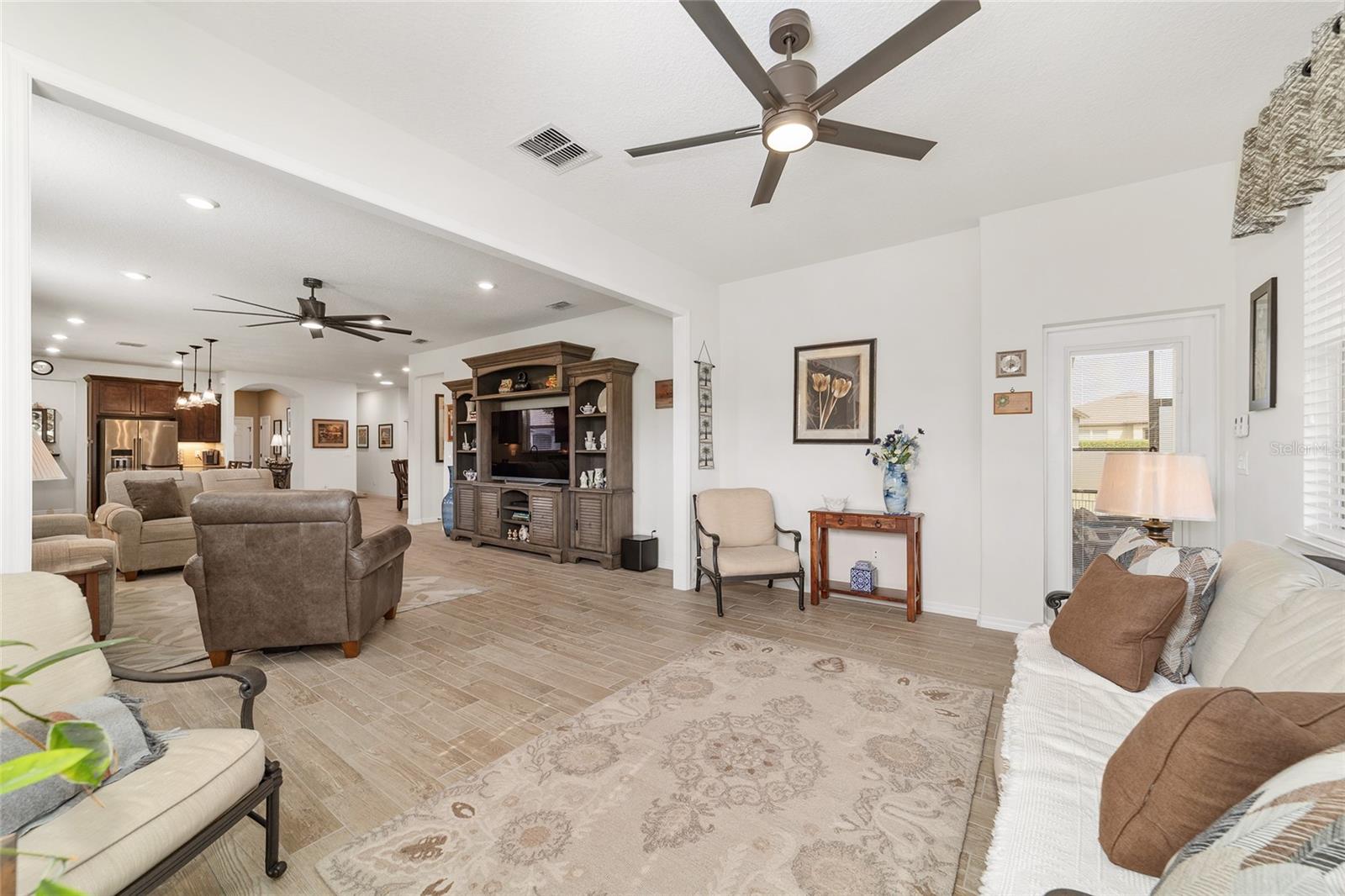 STONE CREEK - Residential