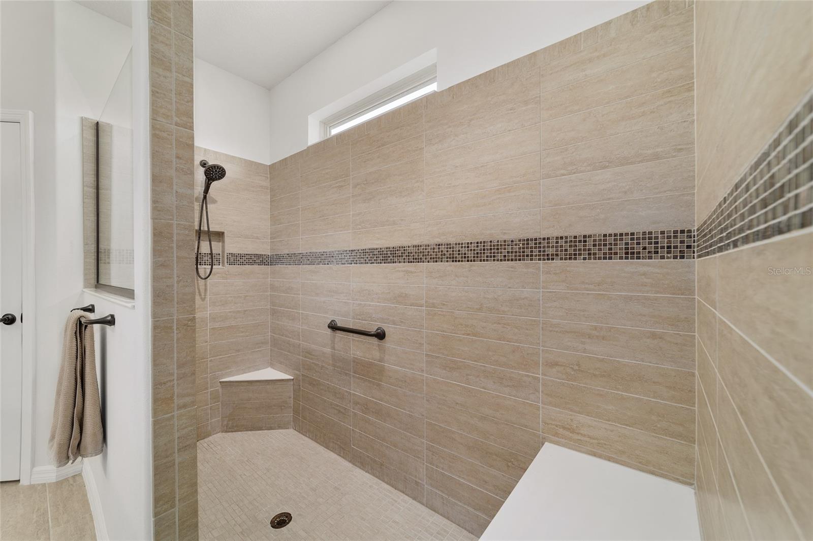 STONE CREEK - Residential