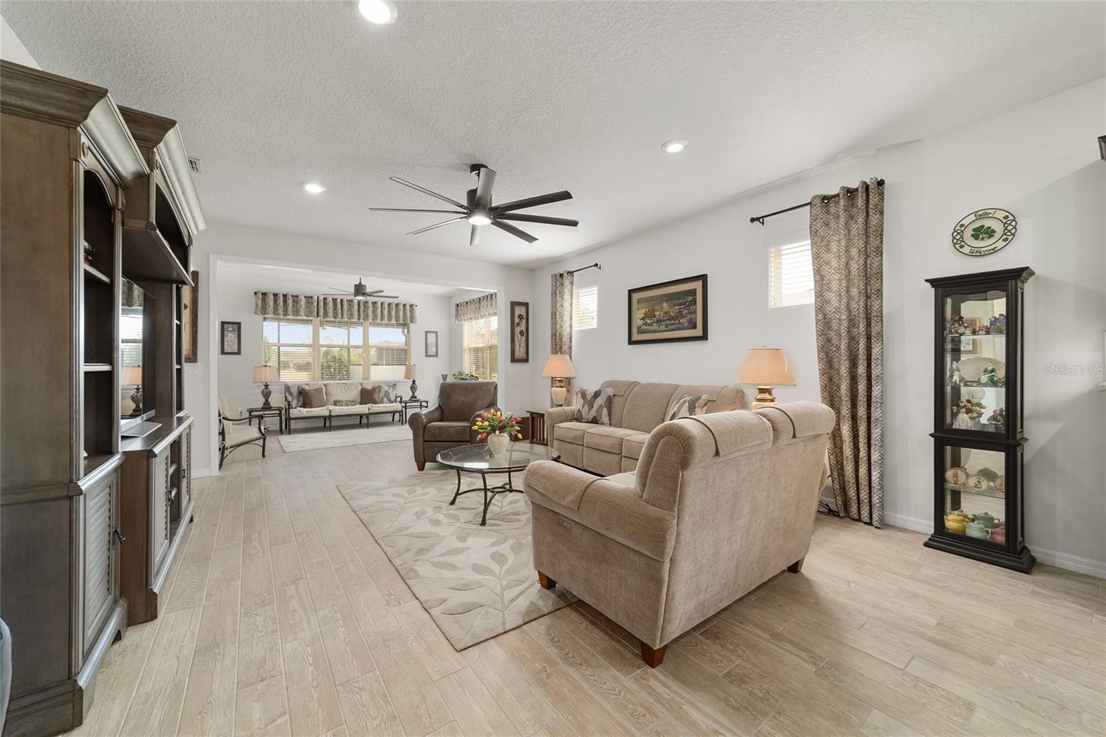 STONE CREEK - Residential