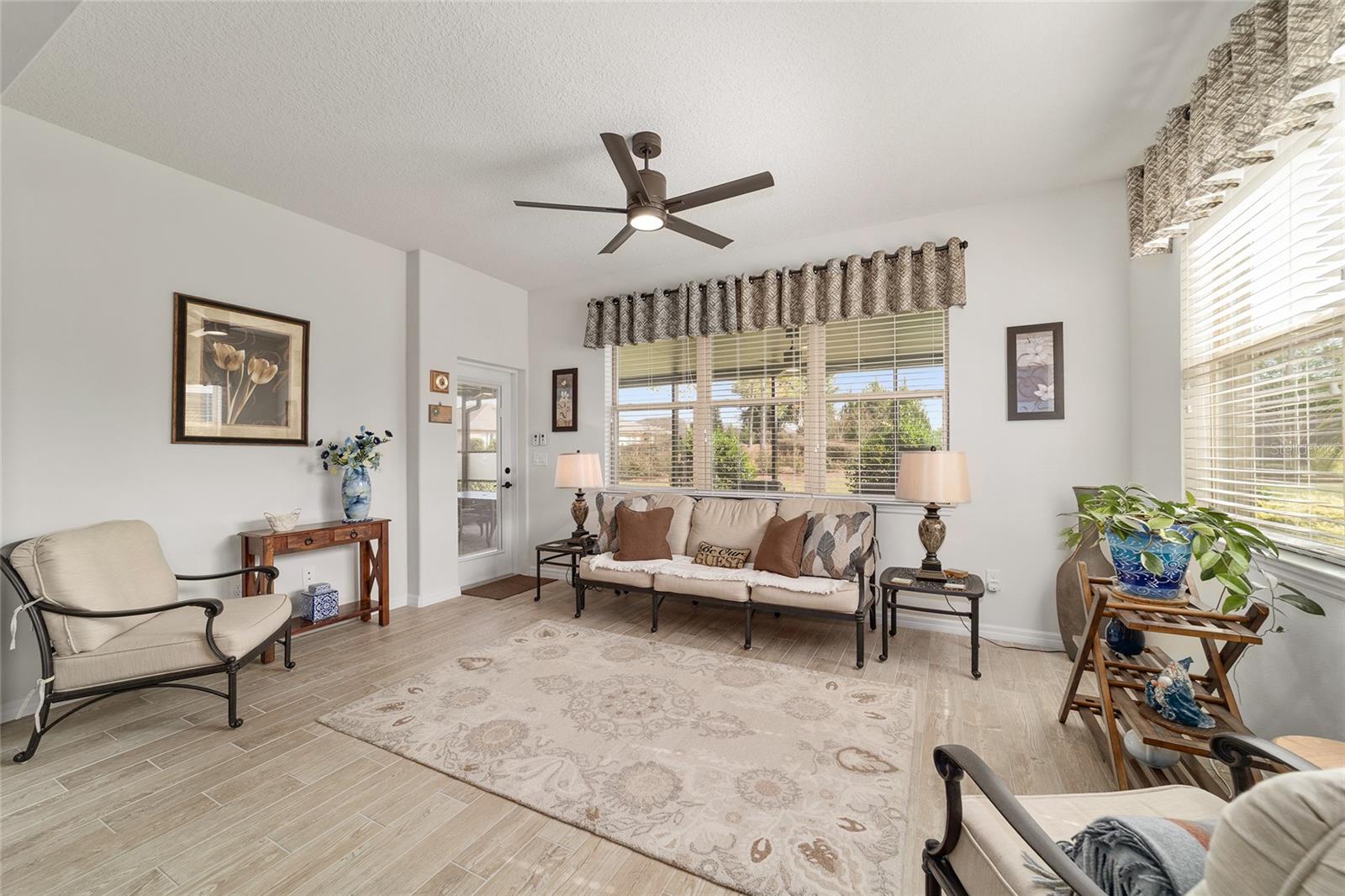 STONE CREEK - Residential