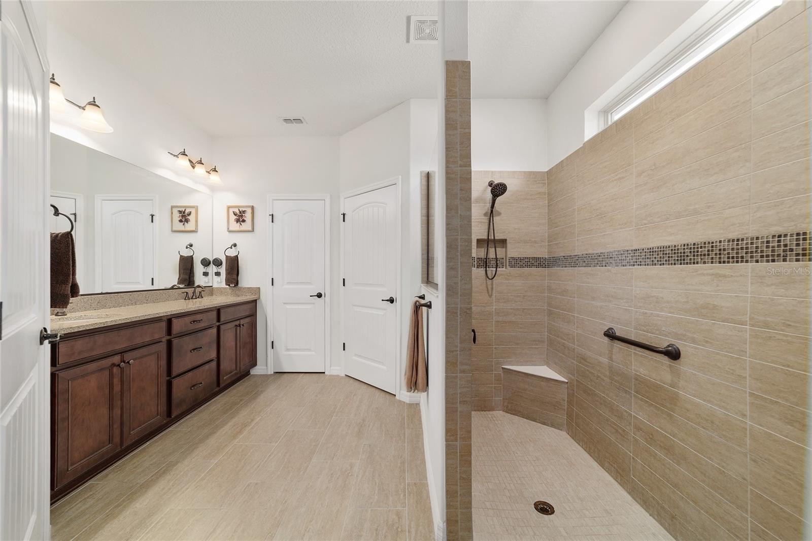 STONE CREEK - Residential