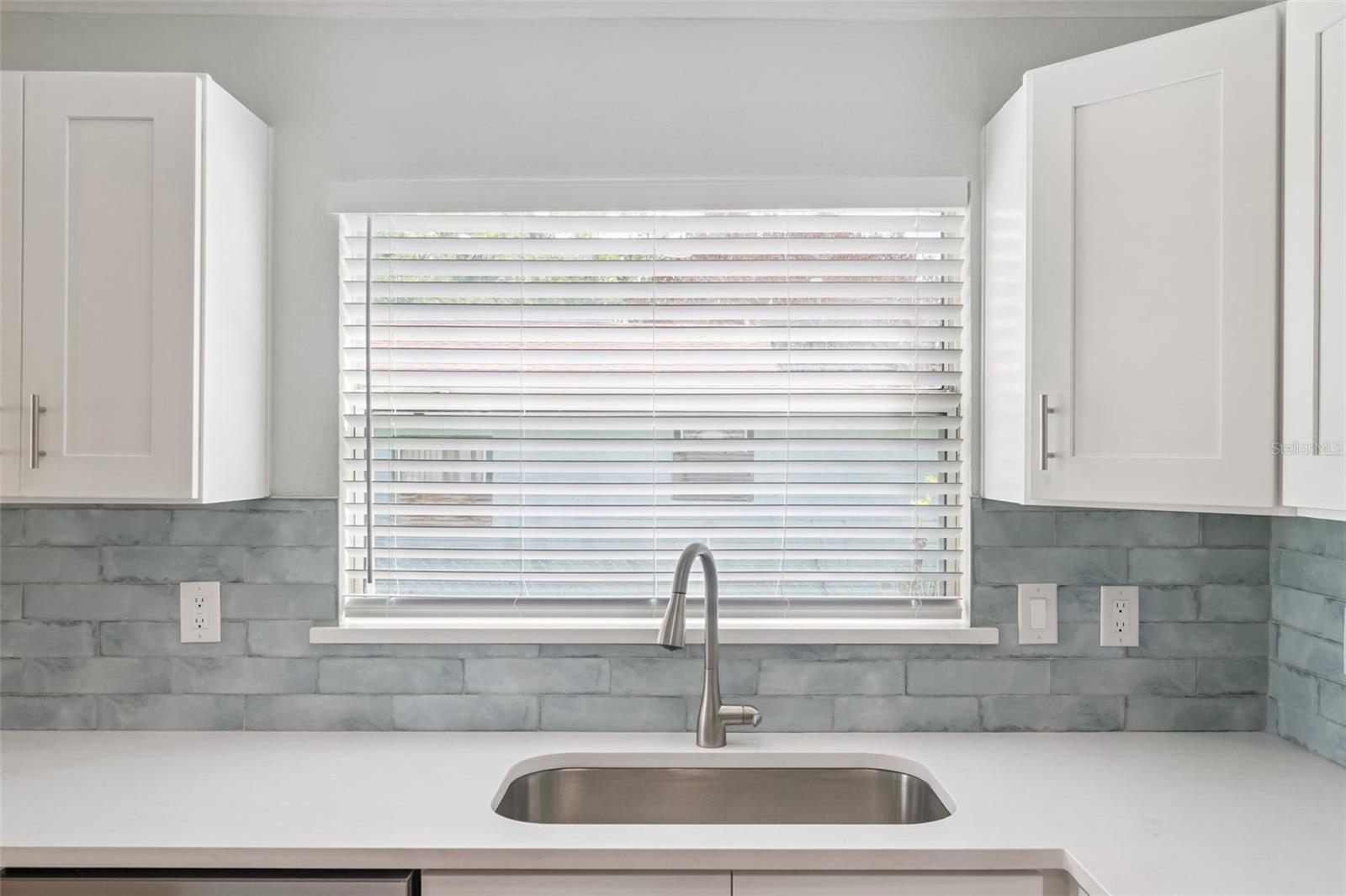 MIDWAY - Residential