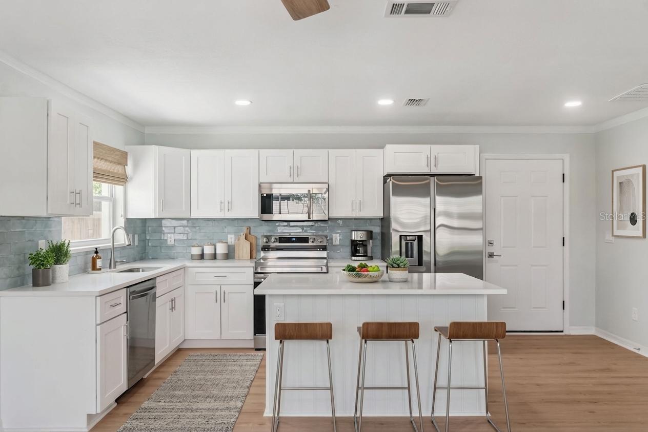 MIDWAY - Residential